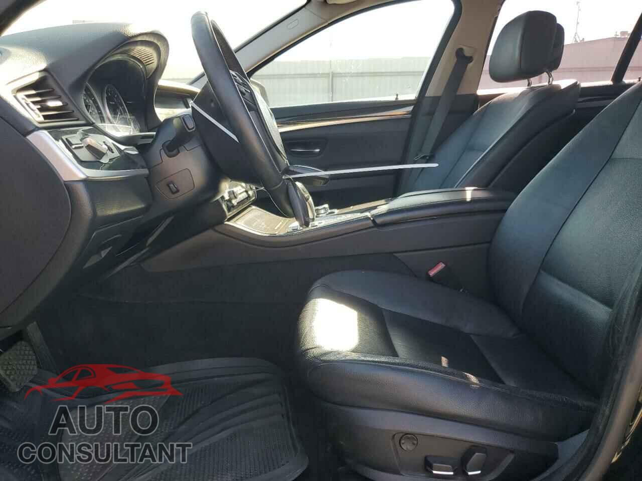 BMW 5 SERIES 2012 - WBAXG5C54CDX01665