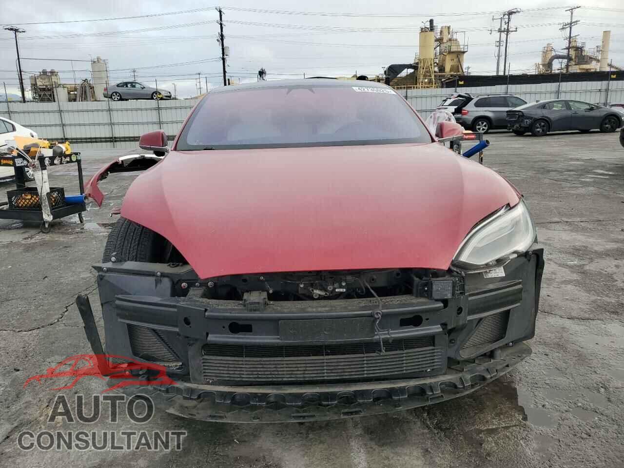 TESLA MODEL S 2018 - 5YJSA1E42JF258207