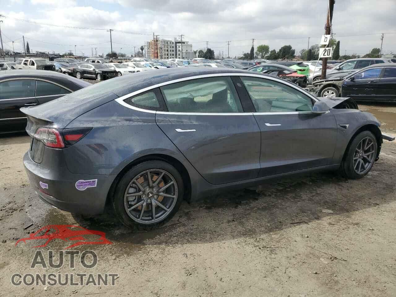 TESLA MODEL 3 2019 - 5YJ3E1EA5KF331294