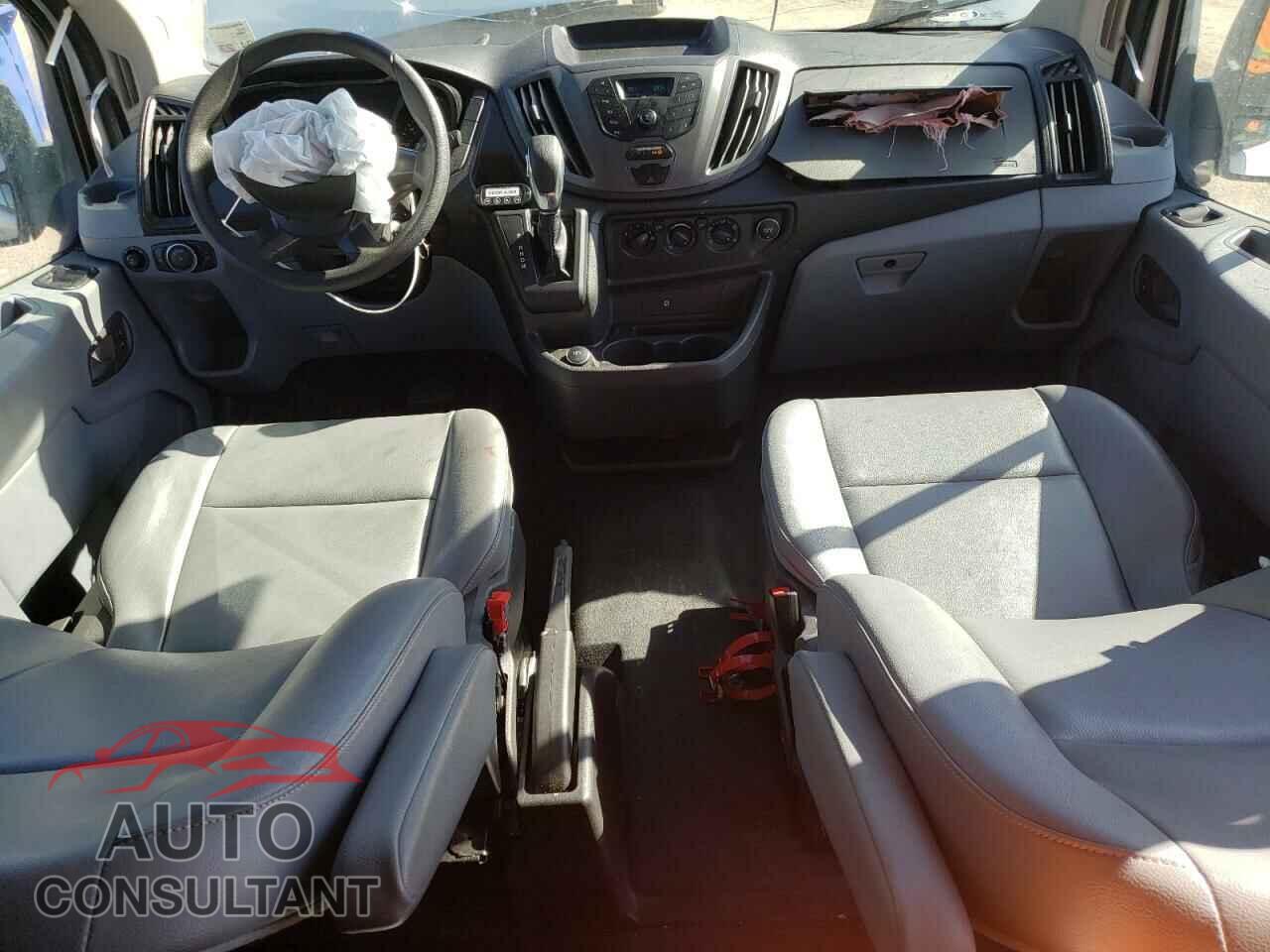 FORD TRANSIT 2019 - 1FTYE2CM4KKB72442