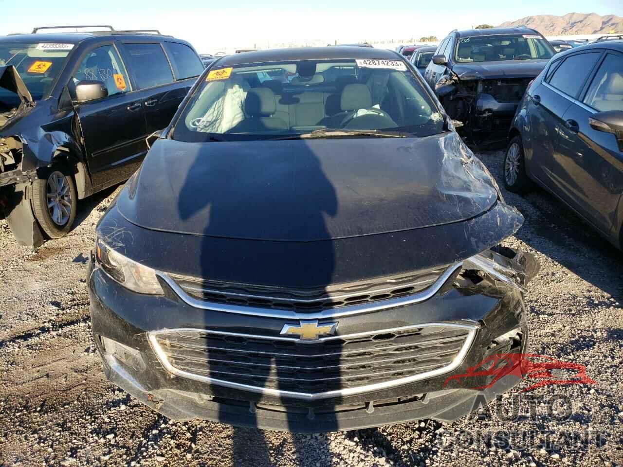 CHEVROLET MALIBU 2016 - 1G1ZE5ST3GF337369