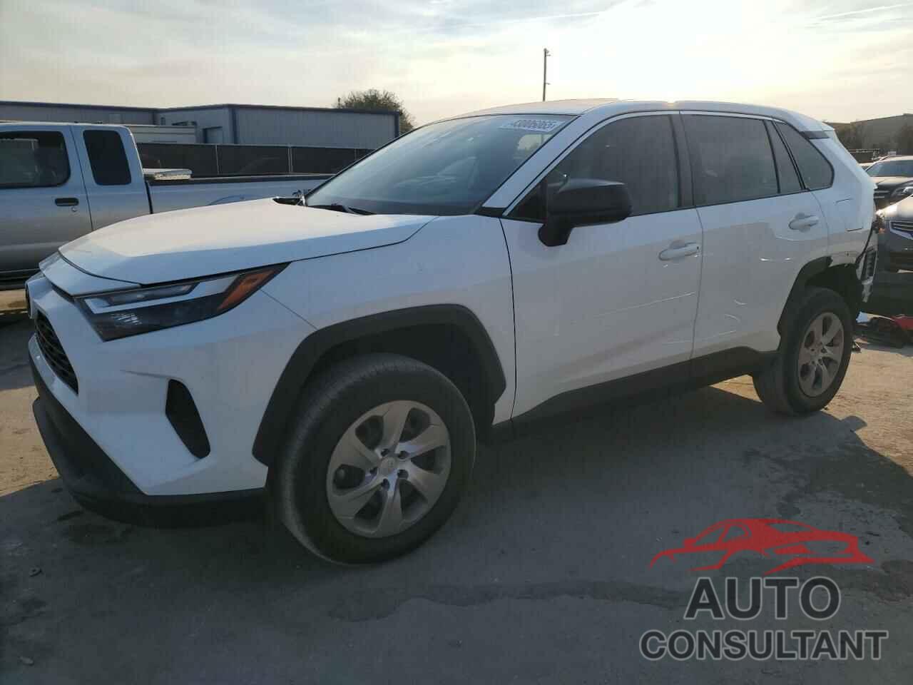 TOYOTA RAV4 2023 - 2T3H1RFV5PW272511