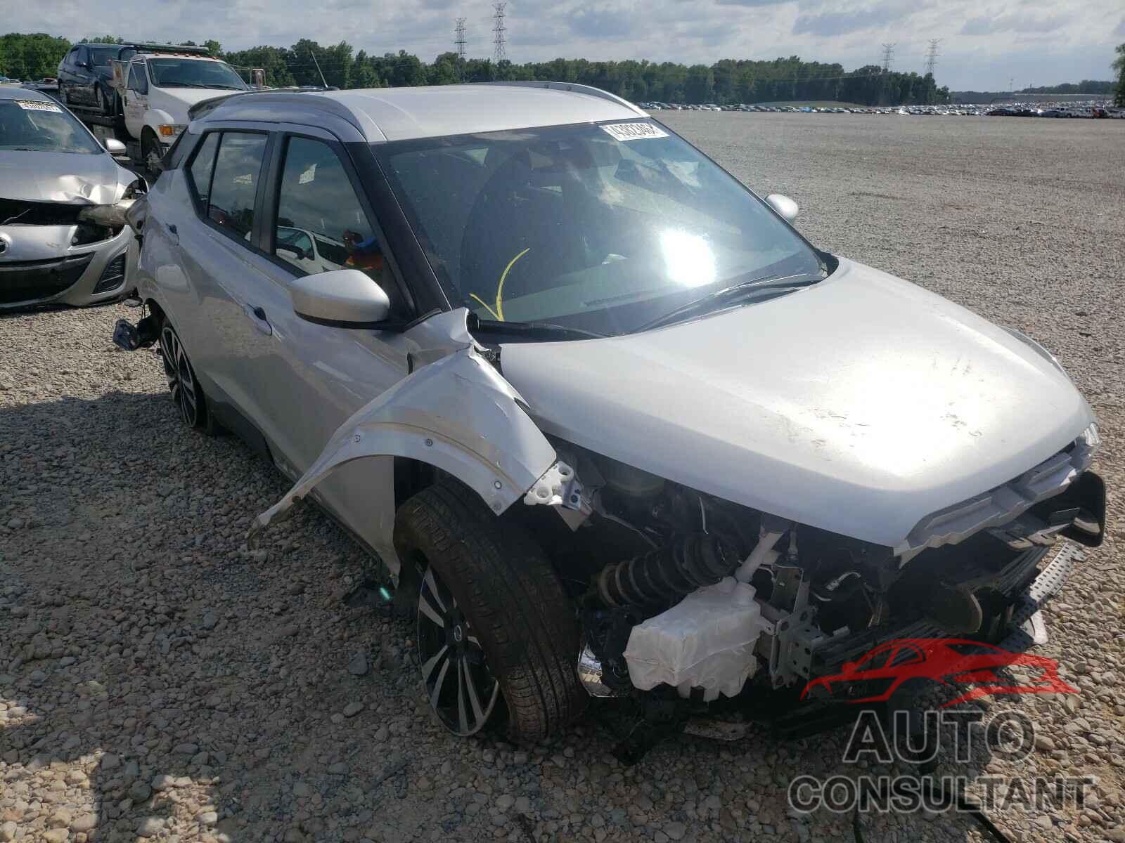 NISSAN KICKS 2020 - 3N1CP5CV8LL552305