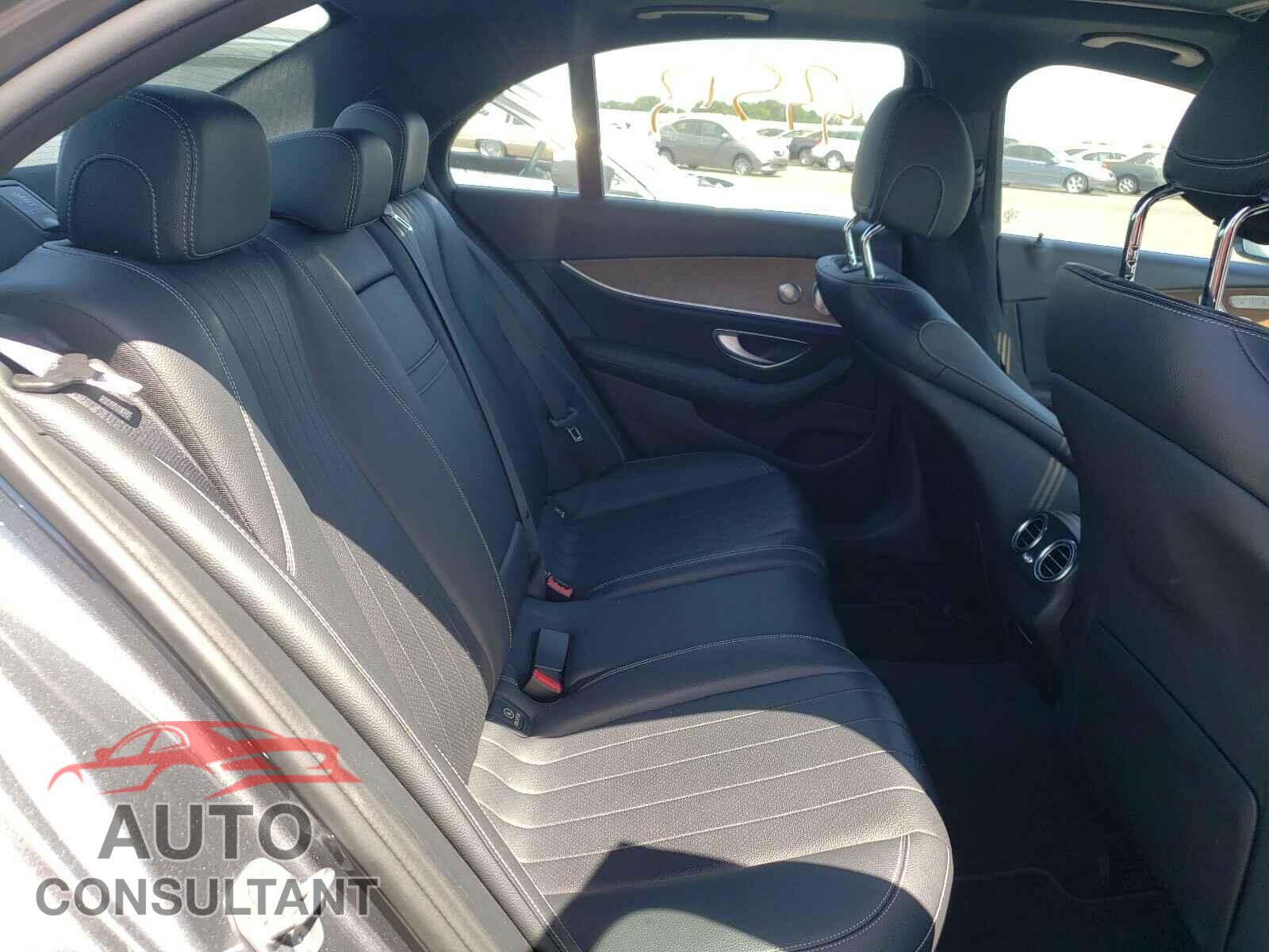 MERCEDES-BENZ E CLASS 2017 - WDDZF4KB8HA184997