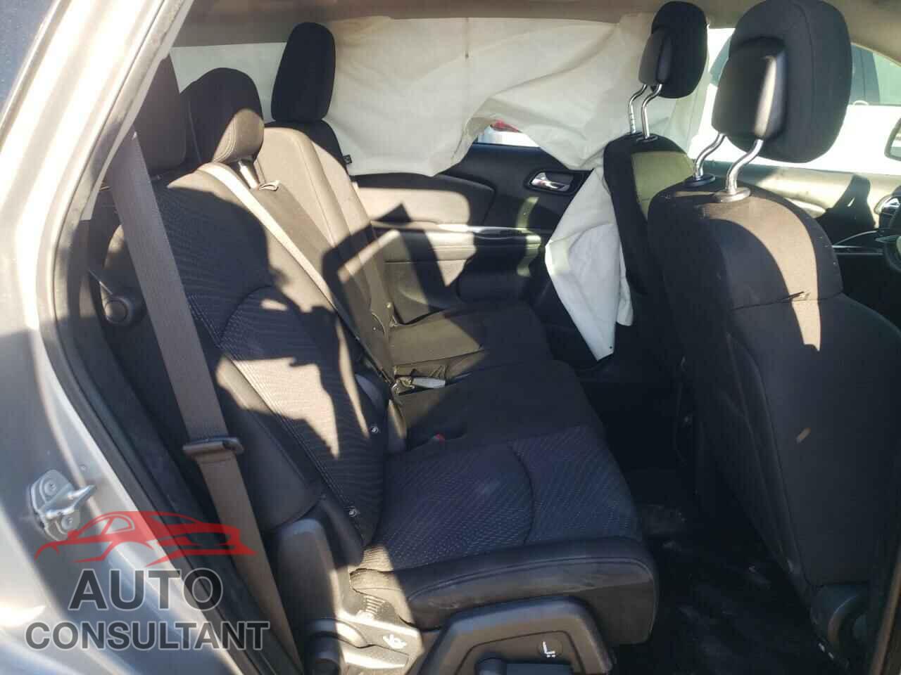 DODGE JOURNEY 2020 - 3C4PDCAB6LT262438