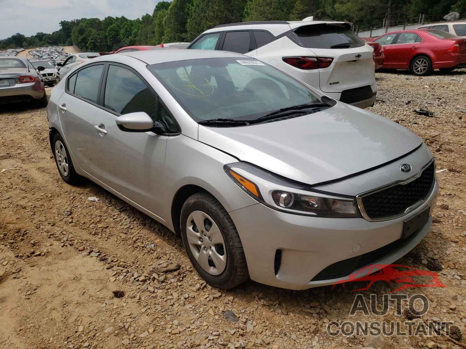 KIA FORTE 2018 - 3KPFL4A73JE239510