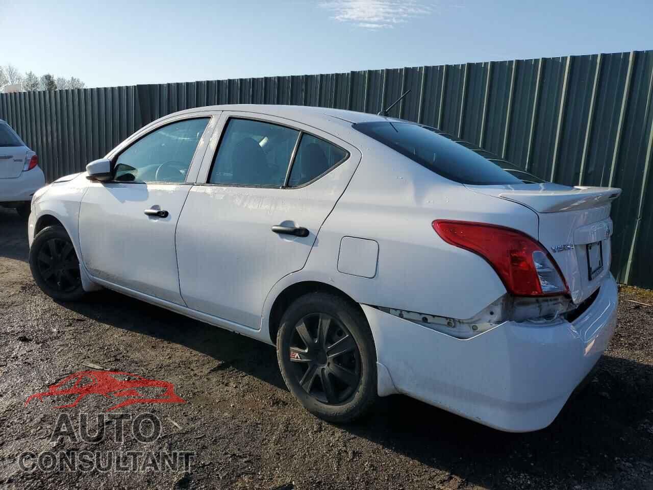 NISSAN VERSA 2017 - 3N1CN7AP6HL824735
