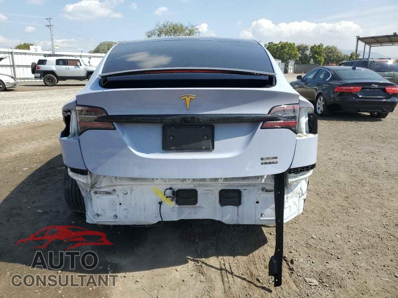 TESLA MODEL X 2022 - 7SAXCBE65NF342389