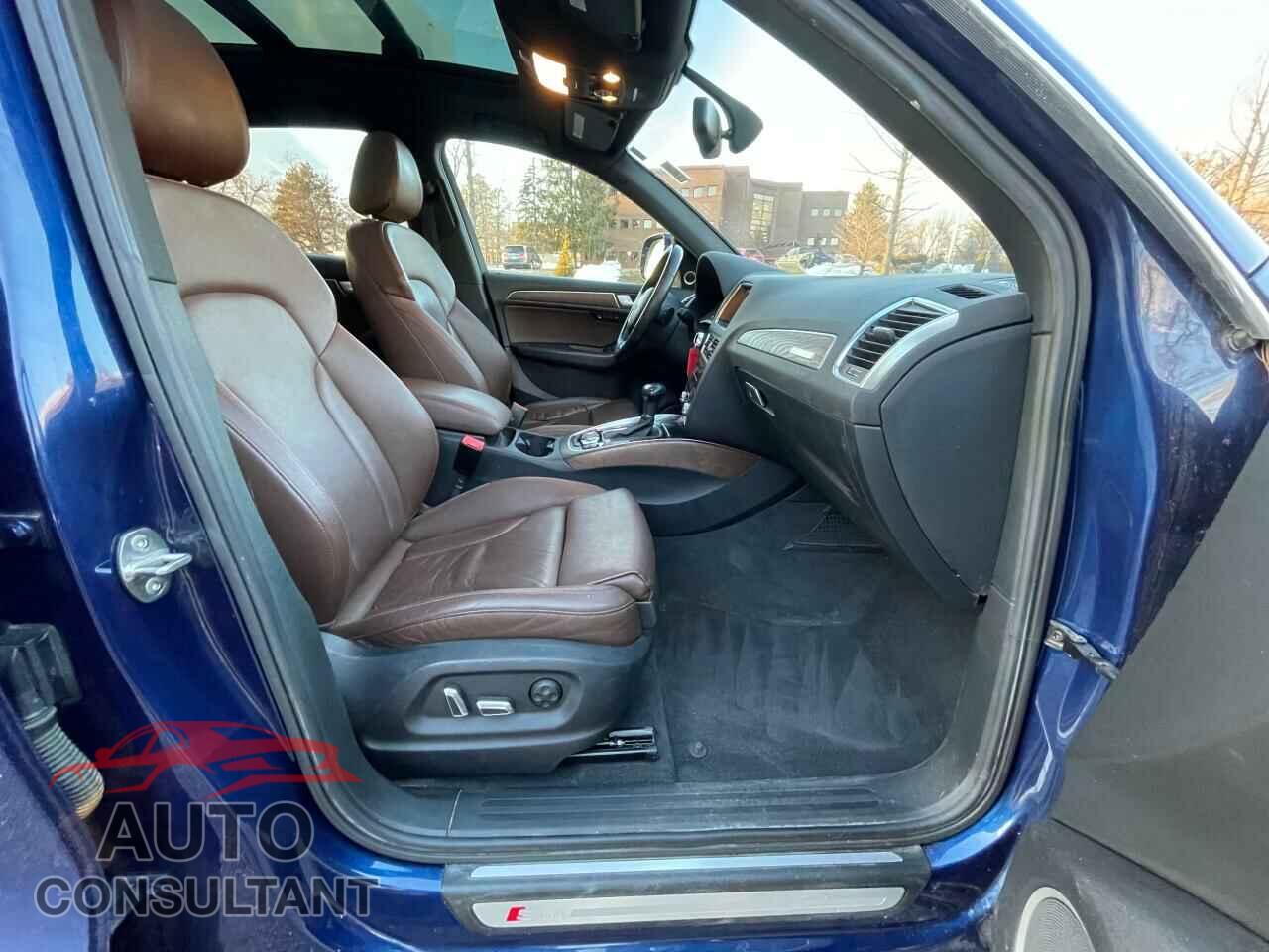 AUDI Q5 2014 - WA1DGBFP1EA075492