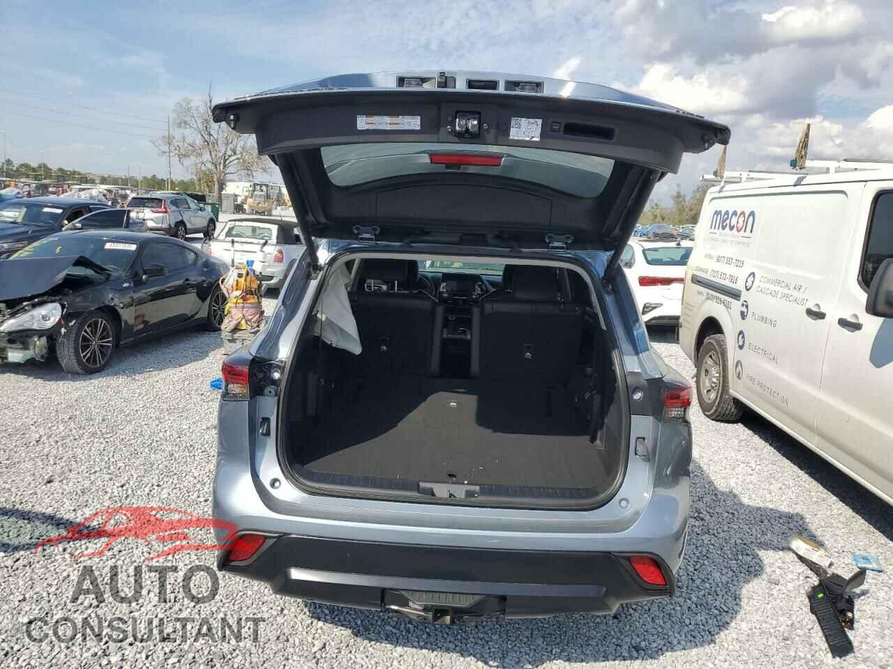 TOYOTA HIGHLANDER 2024 - 5TDKDRAH8RS053982