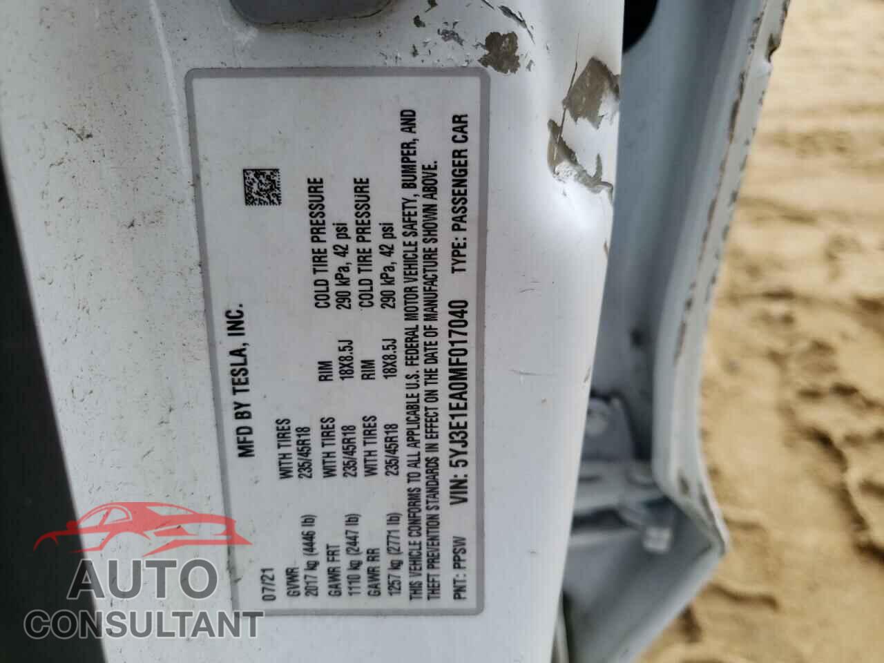 TESLA MODEL 3 2021 - 5YJ3E1EA0MF017040