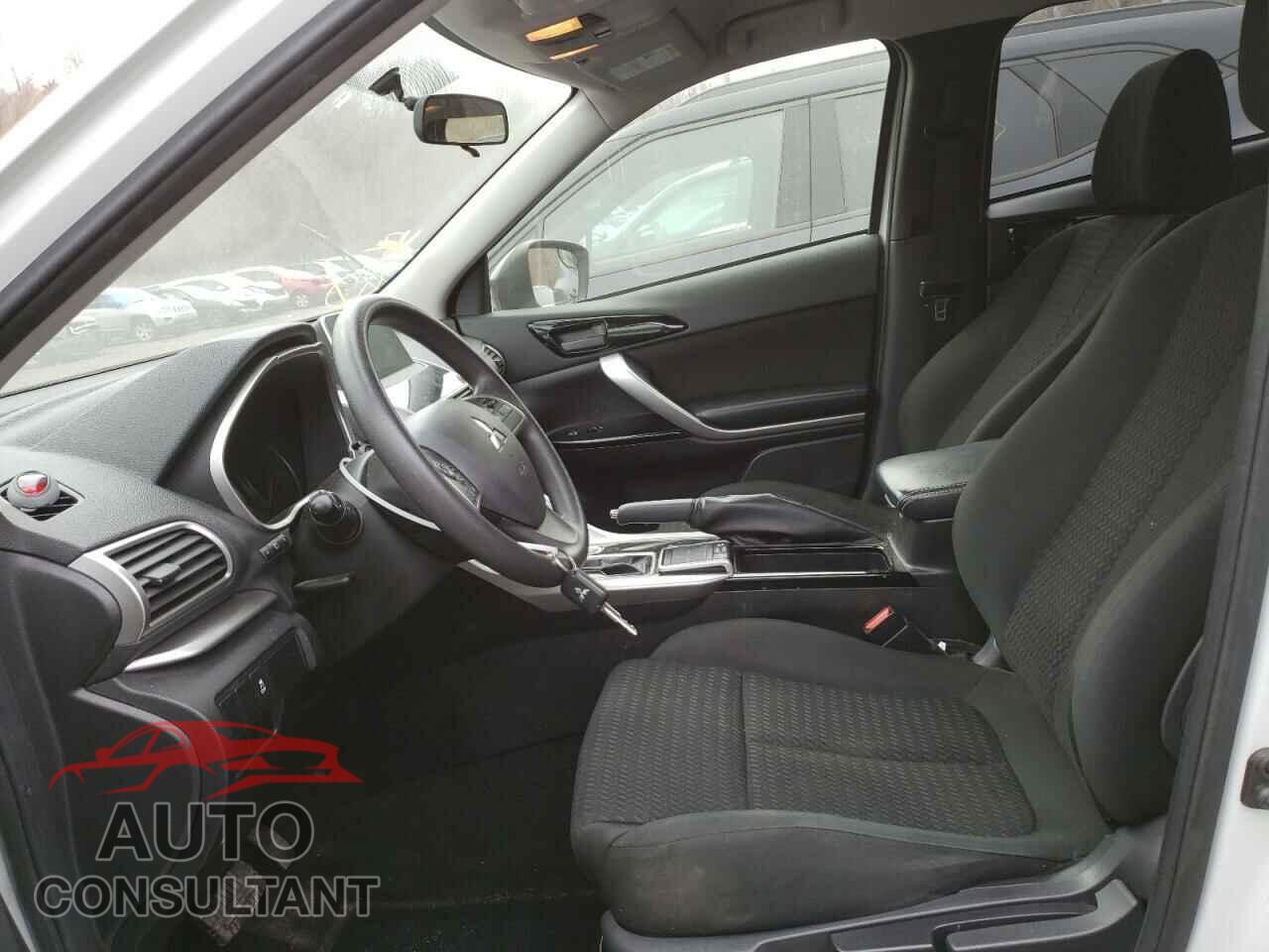 MITSUBISHI ECLIPSE 2019 - JA4AT4AA7KZ002735