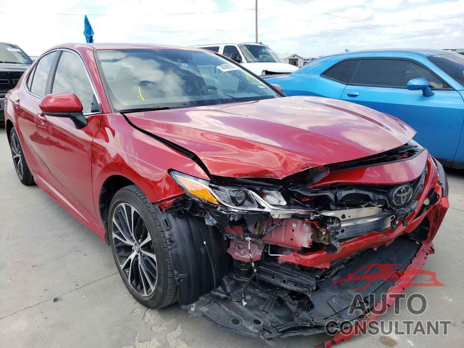 TOYOTA CAMRY 2019 - 4T1B11HK6KU289717
