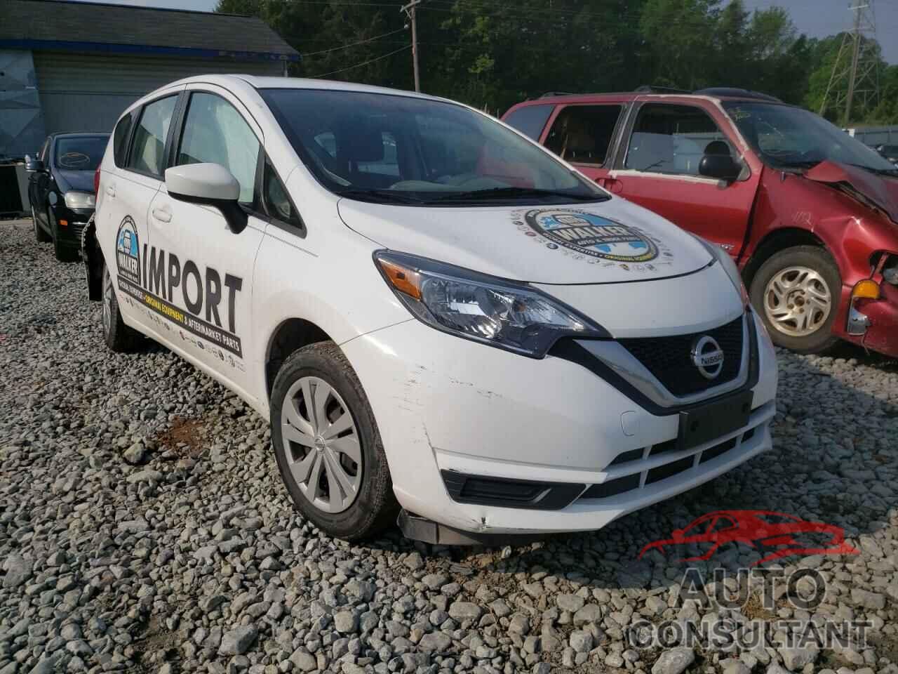 NISSAN VERSA 2018 - 3N1CE2CP0JL355812