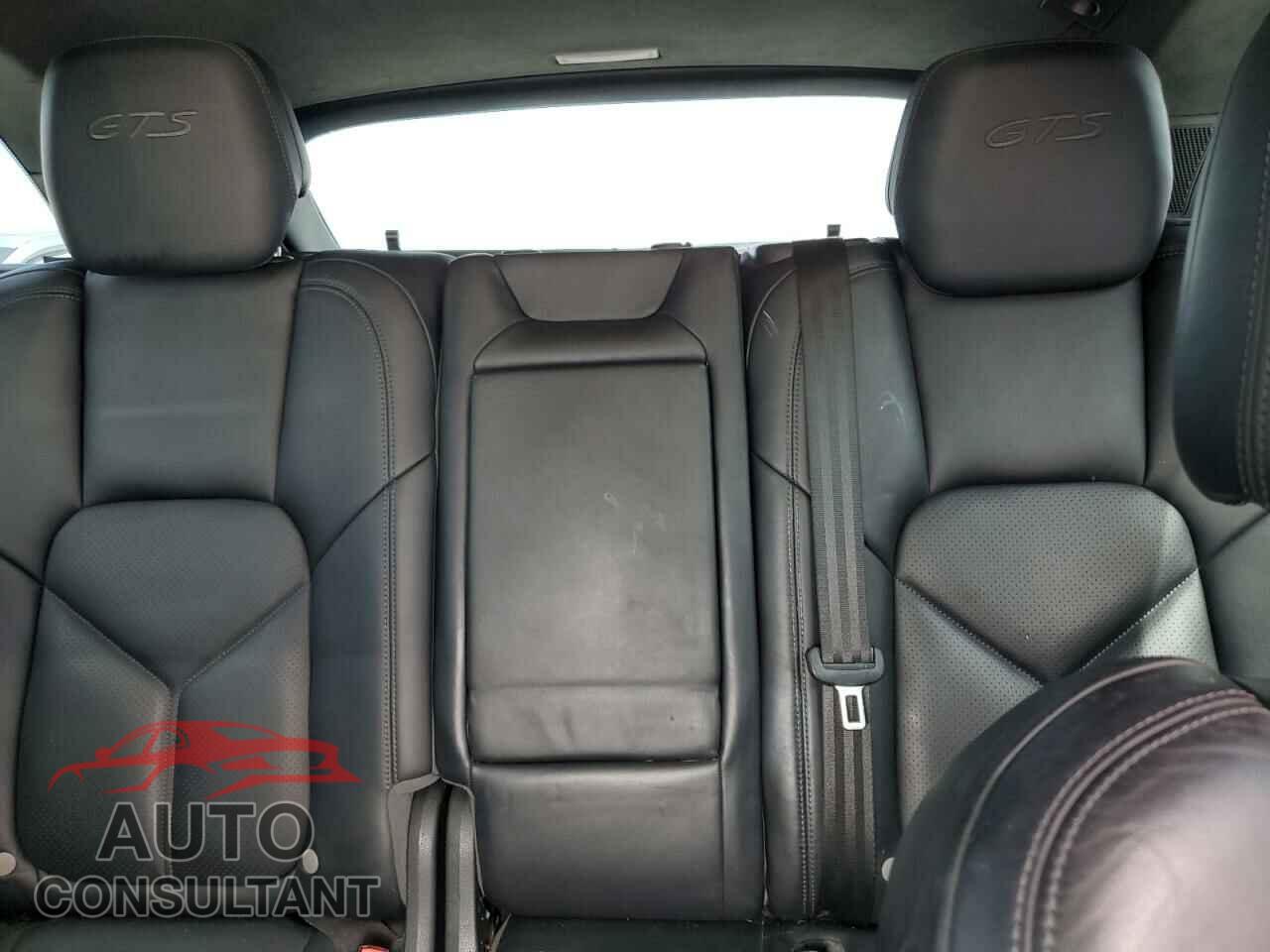 PORSCHE CAYENNE 2016 - WP1AD2A29GLA75825