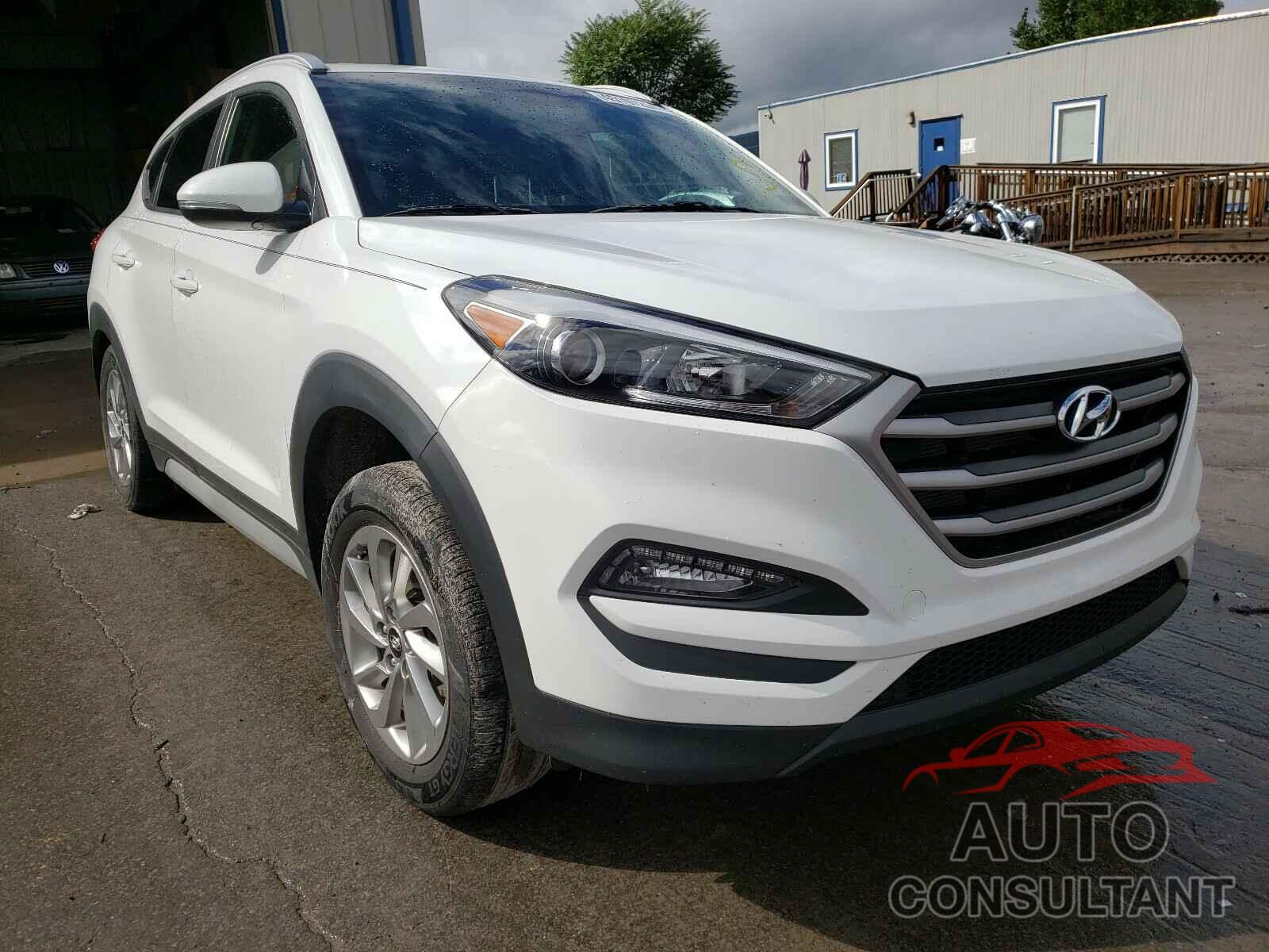 HYUNDAI TUCSON 2018 - KM8J3CA44JU627613