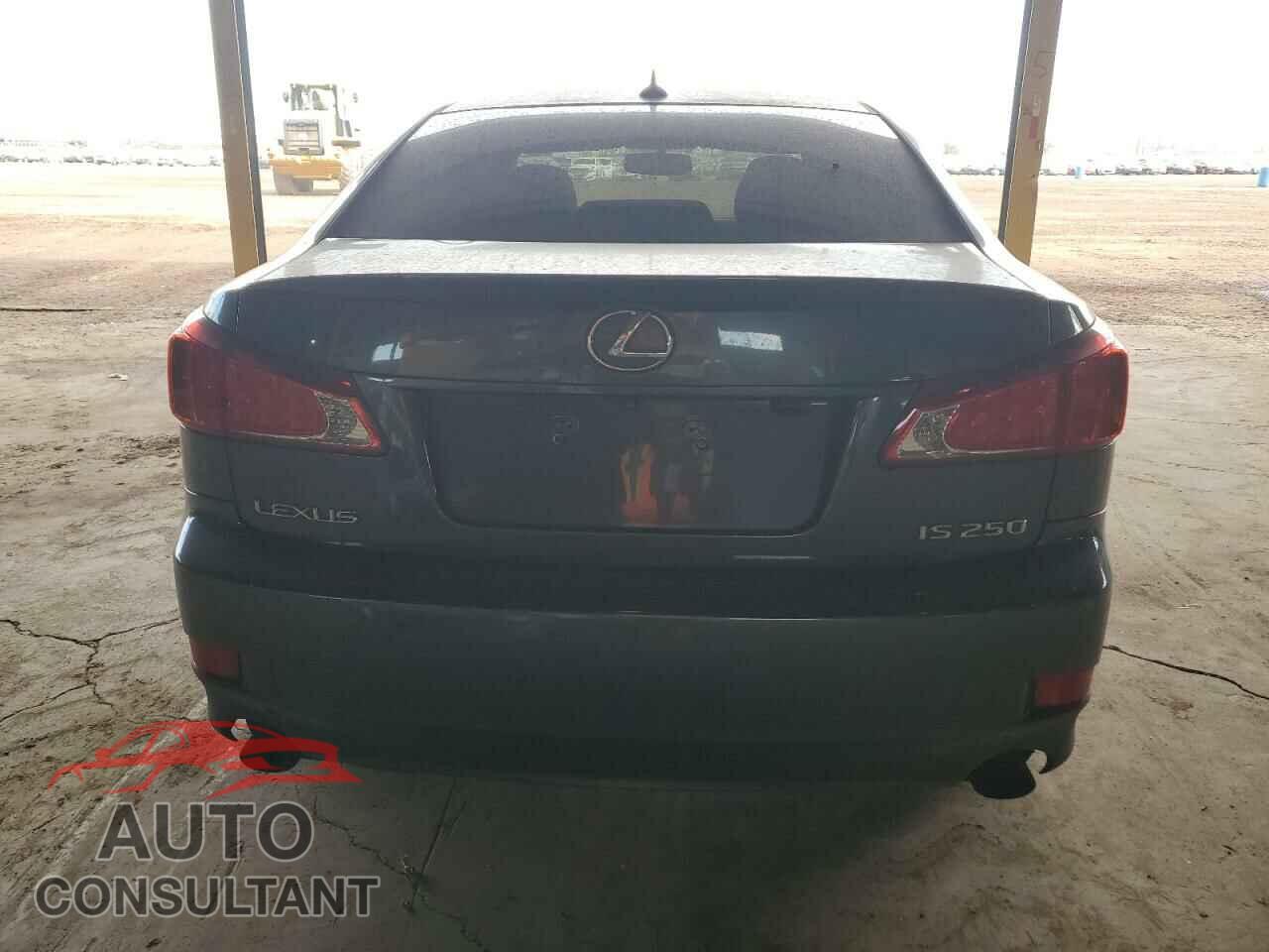 LEXUS IS 2010 - JTHBF5C29A2099567