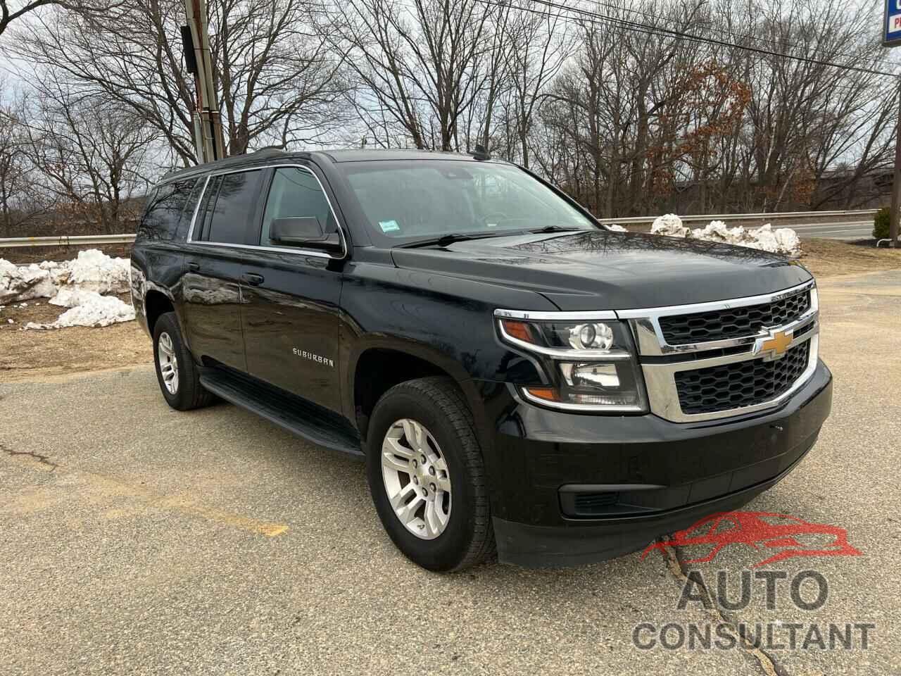 CHEVROLET SUBURBAN 2018 - 1GNSKHKC1JR103604