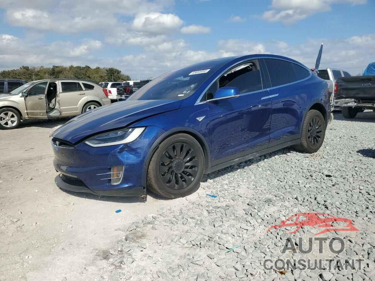 TESLA MODEL X 2016 - 5YJXCBE25GF008179