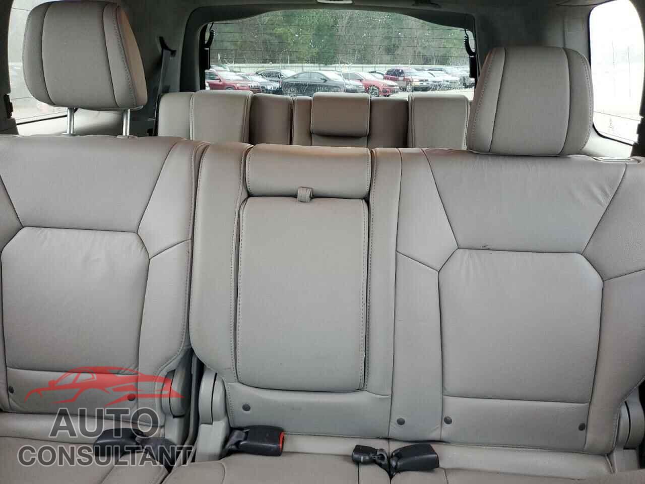 HONDA PILOT 2012 - 5FNYF3H79CB031130