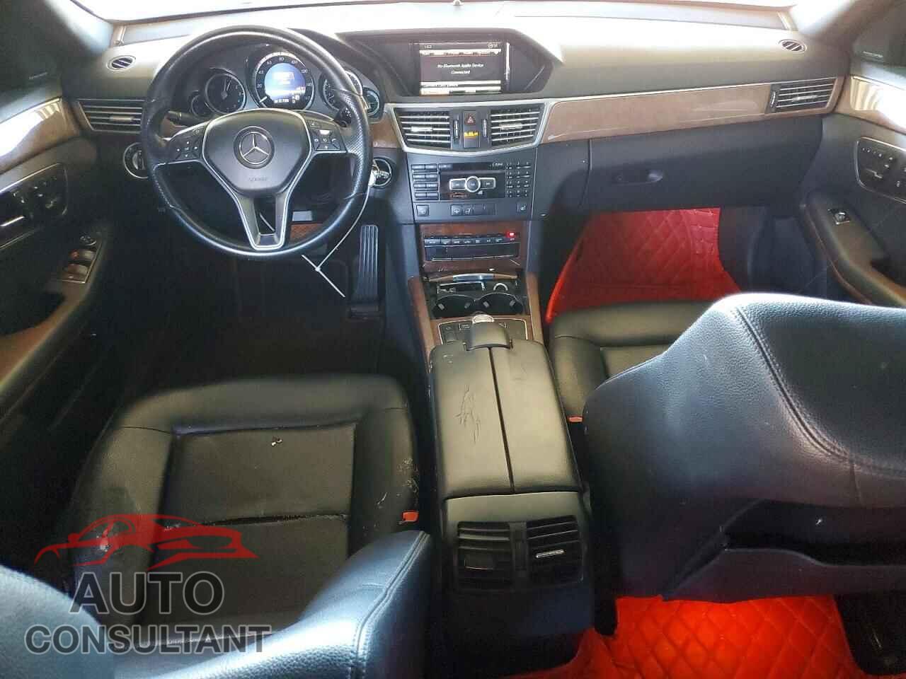 MERCEDES-BENZ E-CLASS 2013 - WDDHF9FB9DA771674