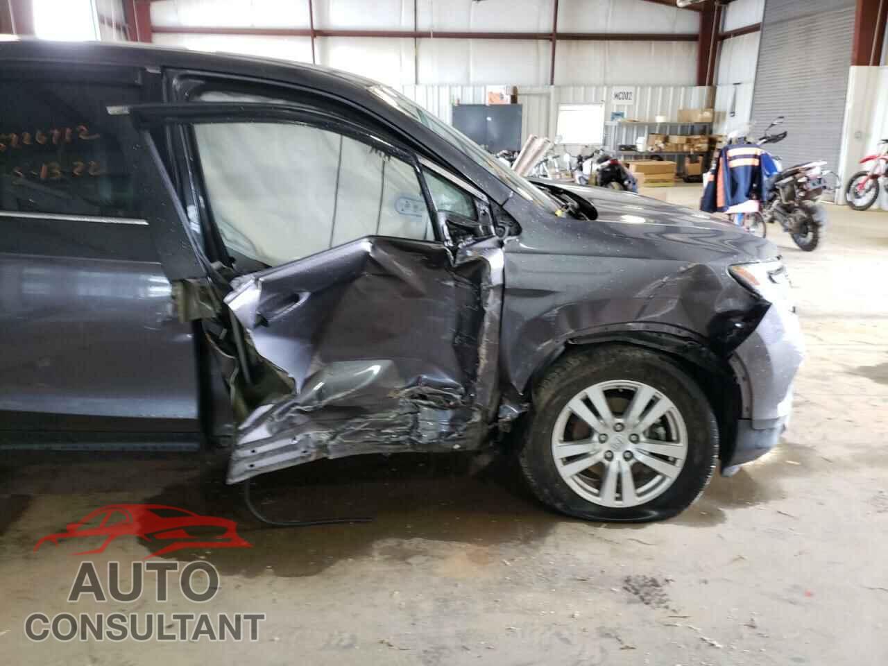 HONDA PILOT 2017 - 5FNYF6H12HB029501