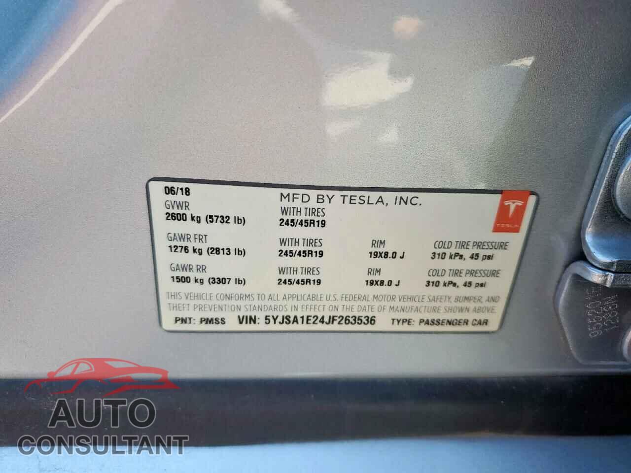 TESLA MODEL S 2018 - 5YJSA1E24JF263536