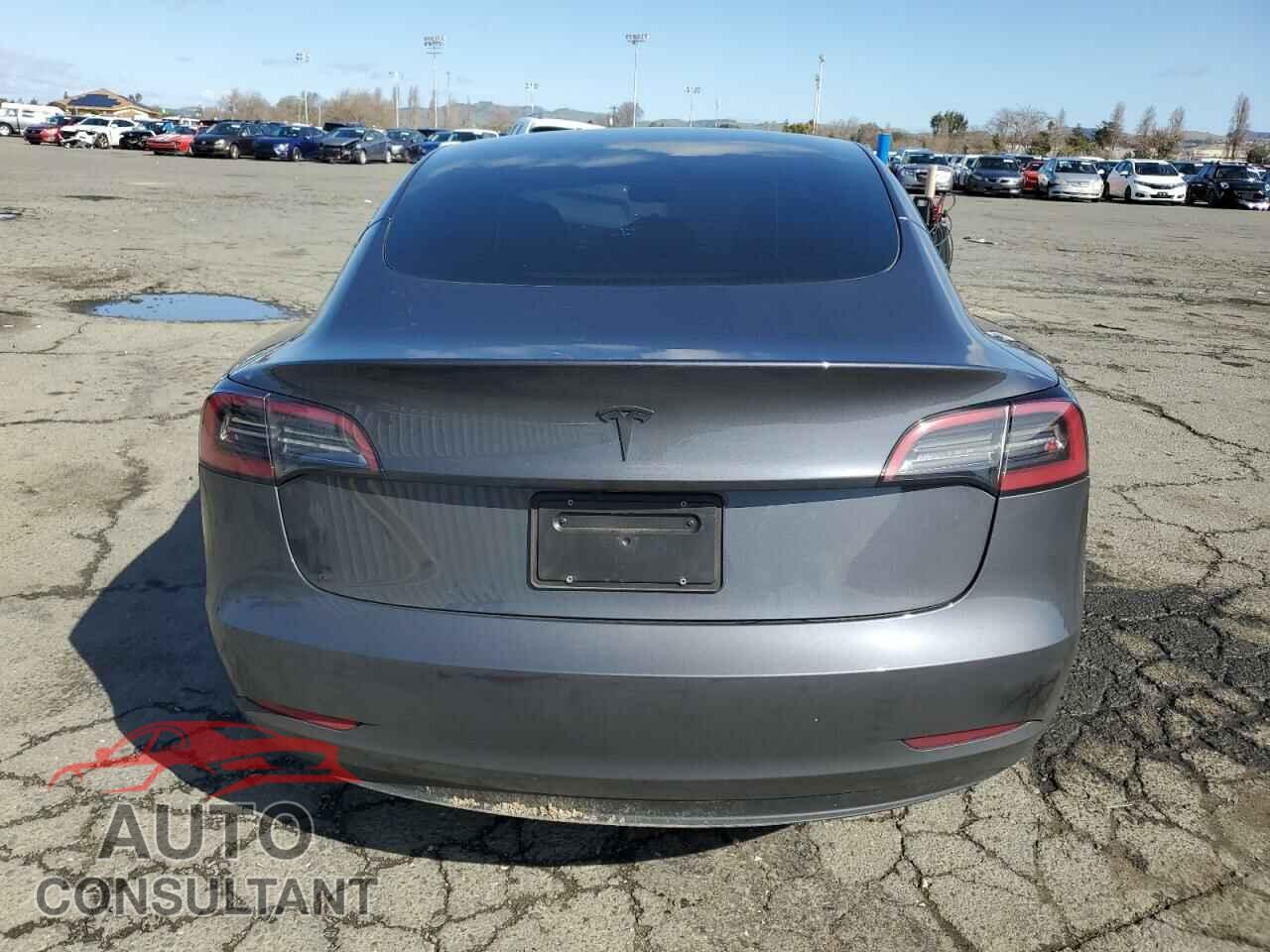 TESLA MODEL 3 2023 - 5YJ3E1EA3PF714142