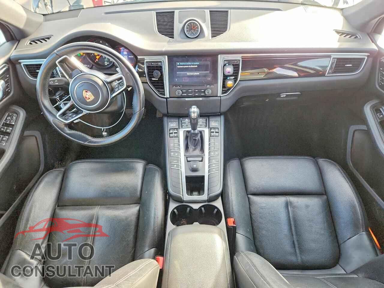 PORSCHE MACAN 2017 - WP1AA2A53HLB01954