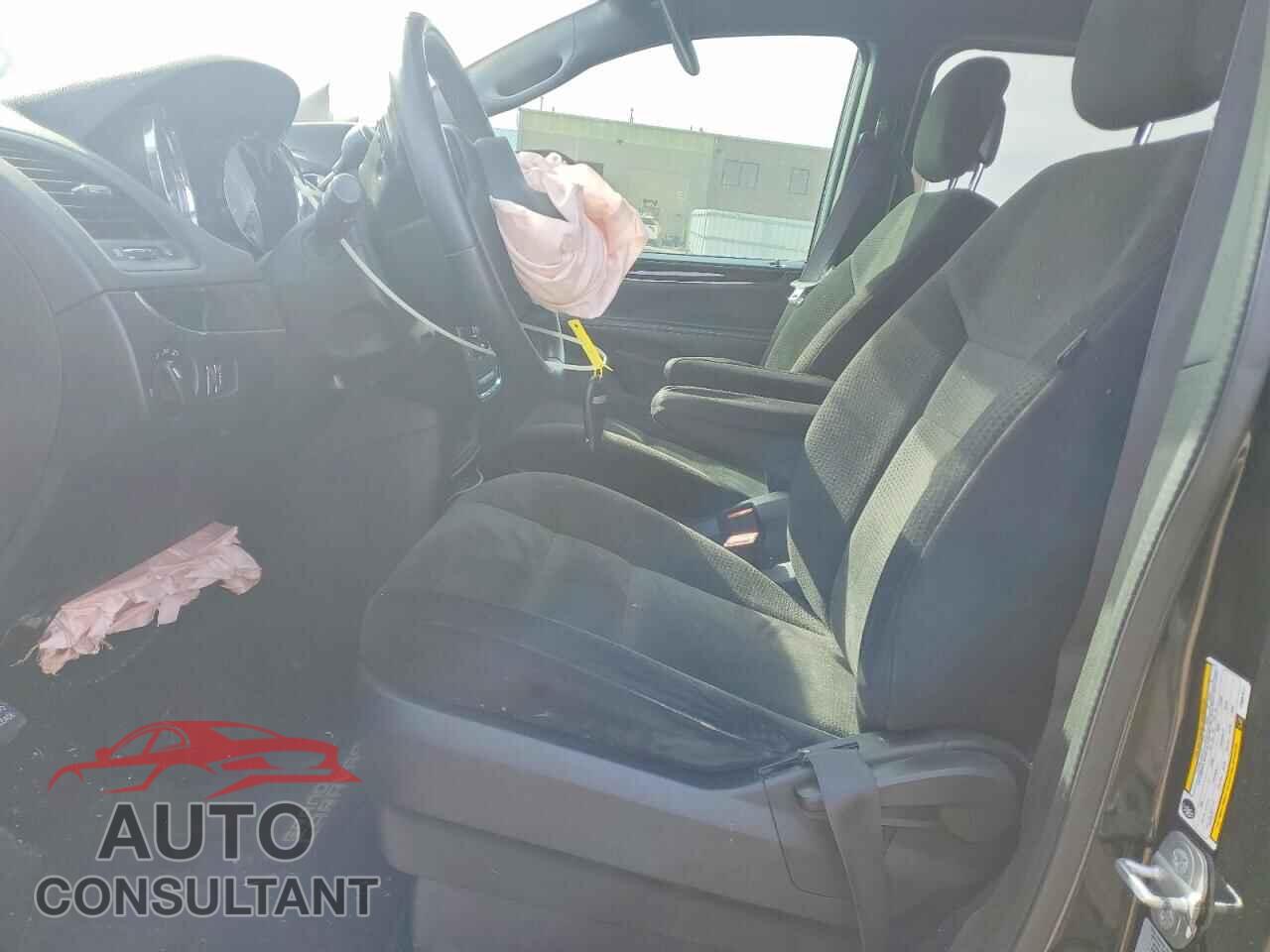 DODGE CARAVAN 2015 - 2C4RDGBG3FR687617