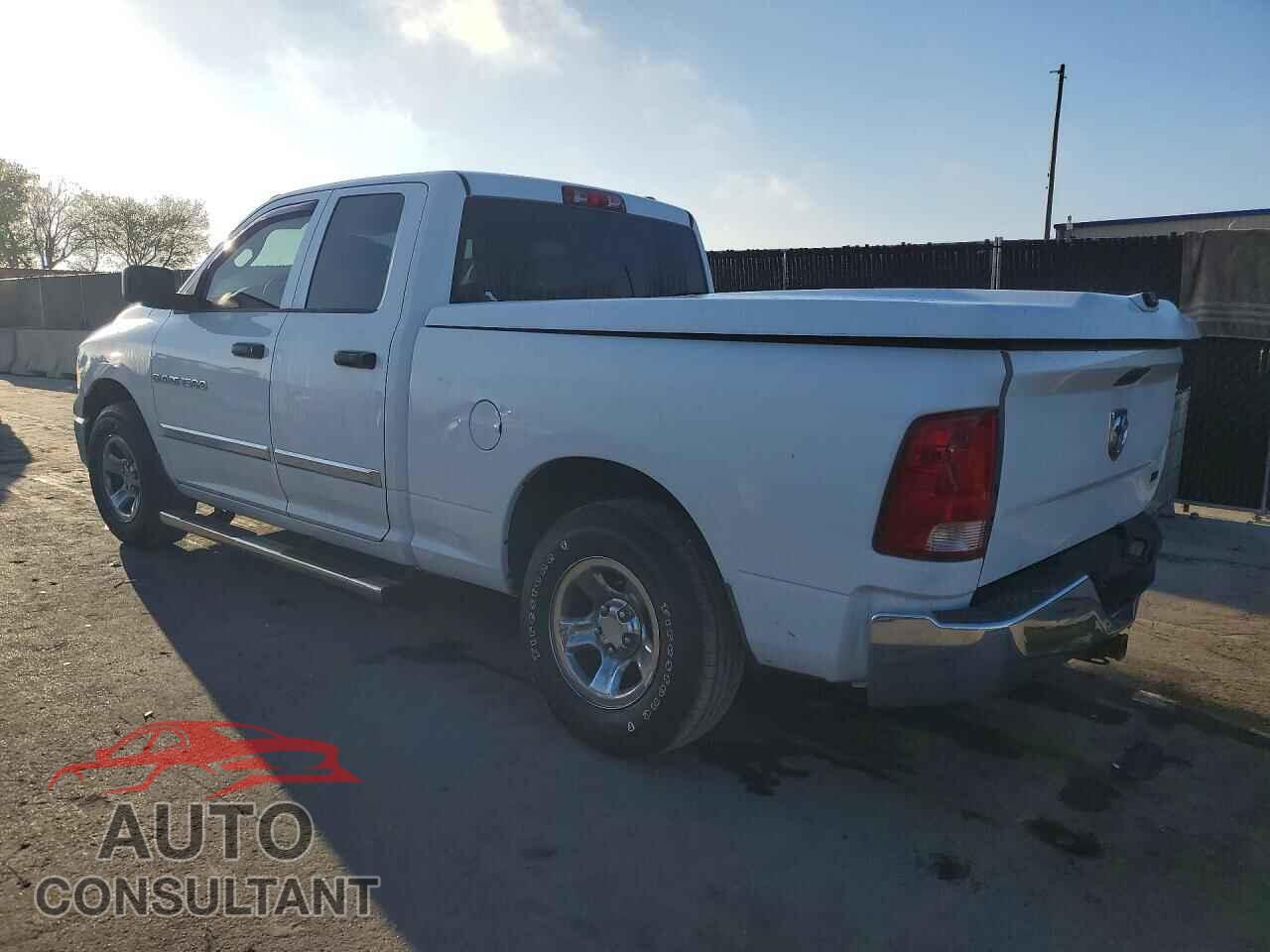 DODGE RAM 1500 2011 - 1D7RB1GP8BS703126