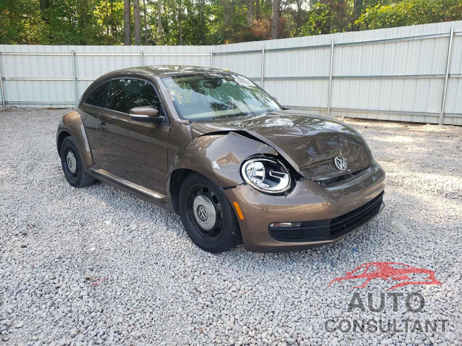 VOLKSWAGEN BEETLE 2016 - 3VWJ17AT6GM606118