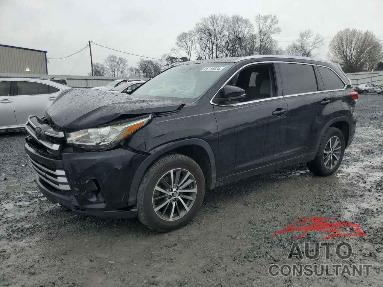 TOYOTA HIGHLANDER 2018 - 5TDKZRFH2JS271463