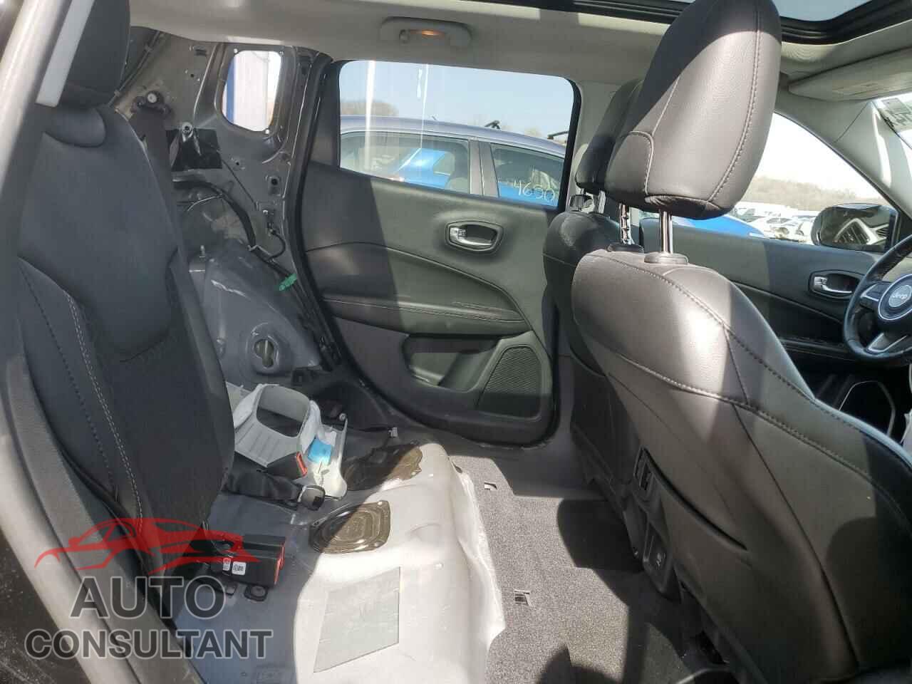 JEEP COMPASS 2020 - 3C4NJDBB3LT204727