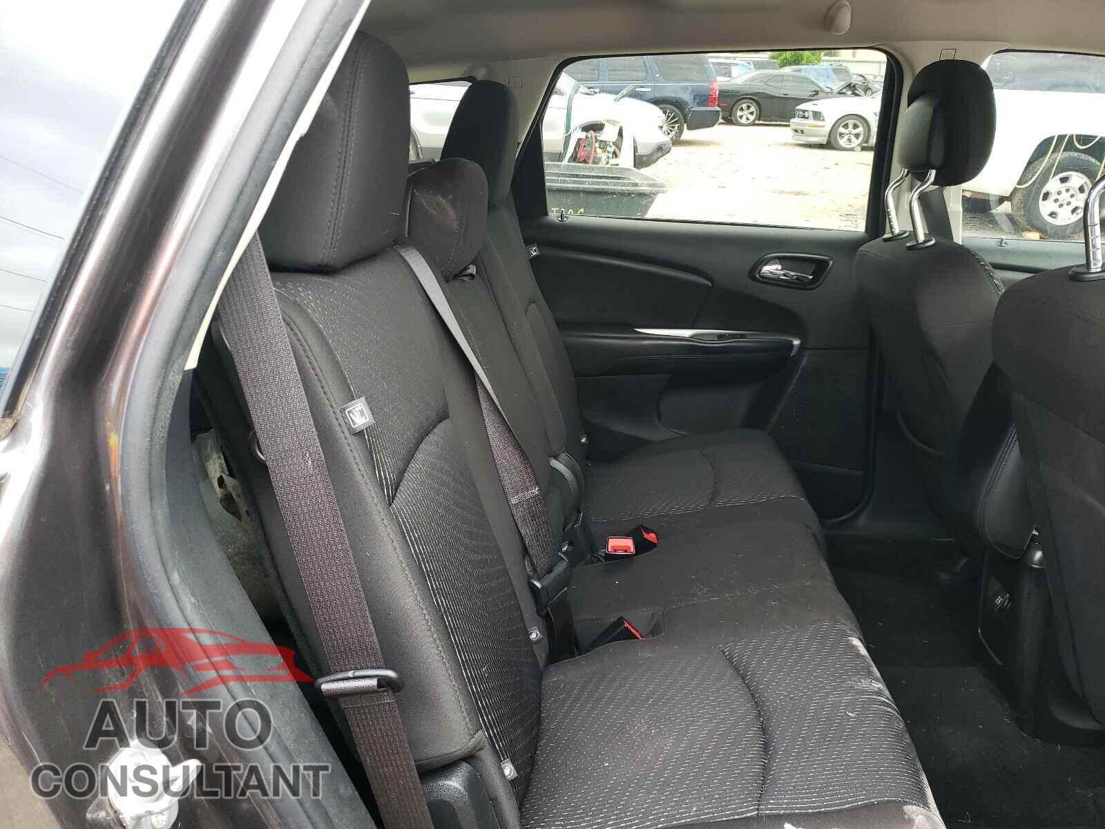 DODGE JOURNEY 2017 - 3C4PDCBG9HT599235