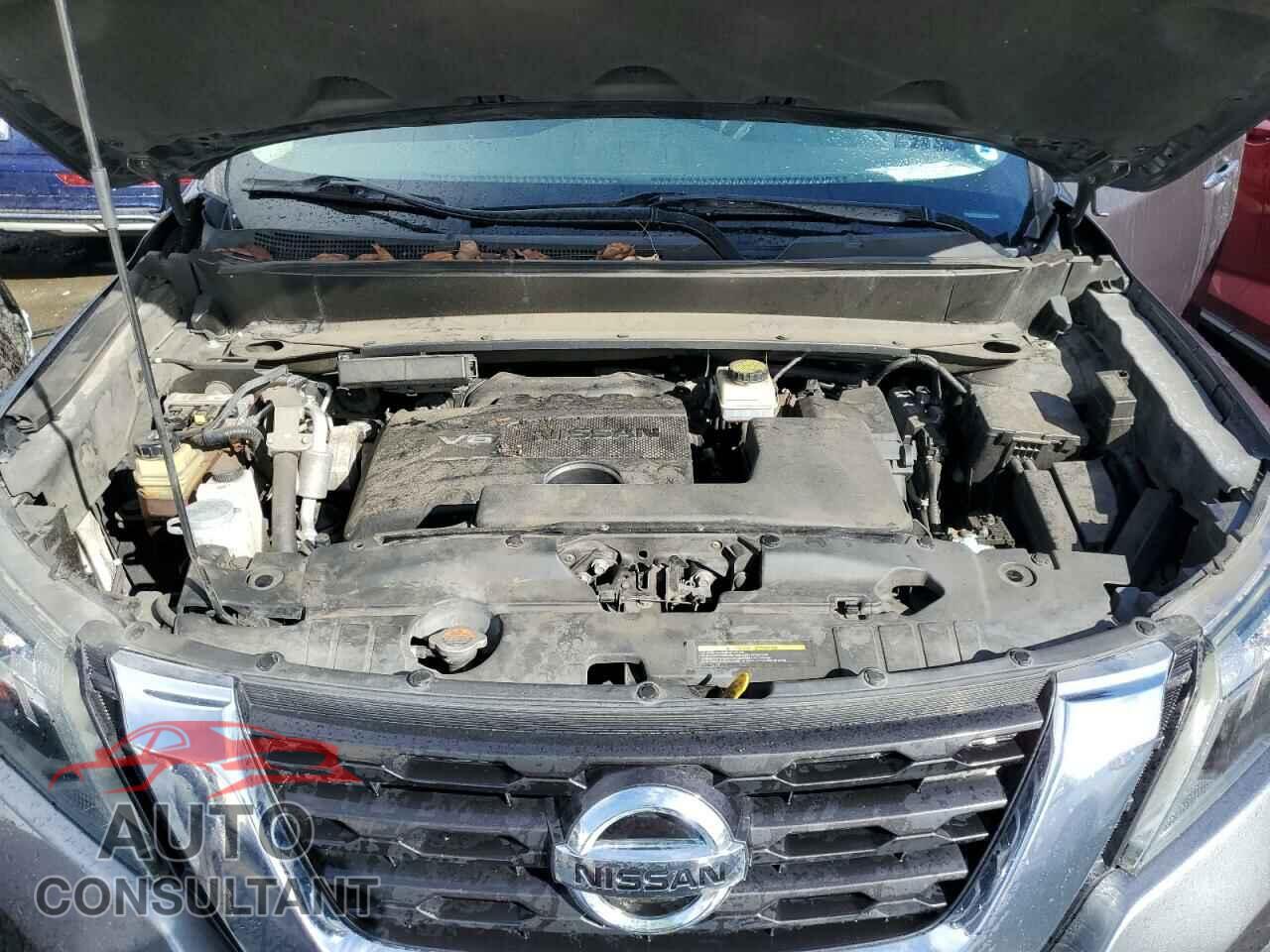 NISSAN PATHFINDER 2018 - 5N1DR2MM4JC604131