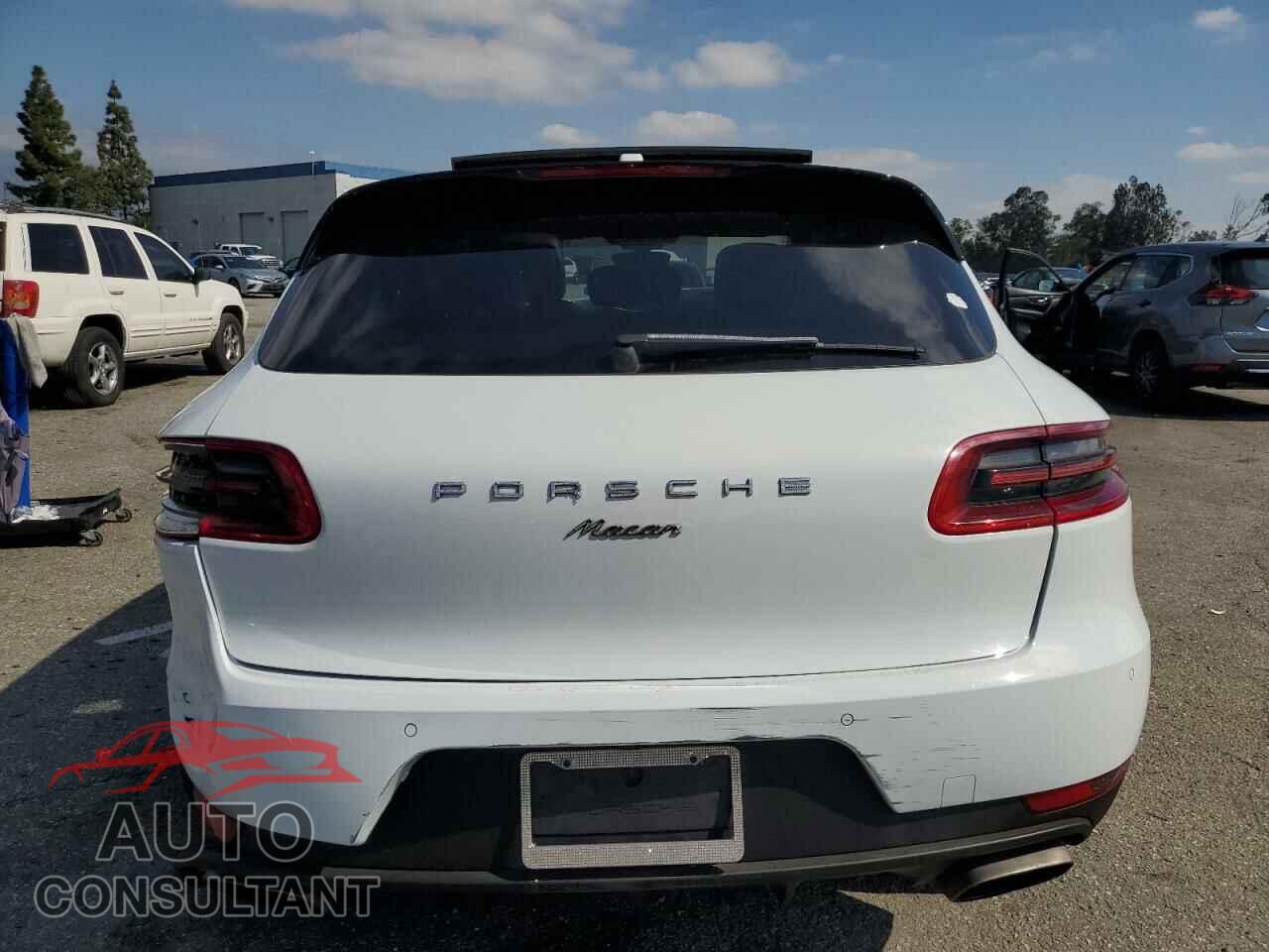 PORSCHE MACAN 2017 - WP1AA2A53HLB07088