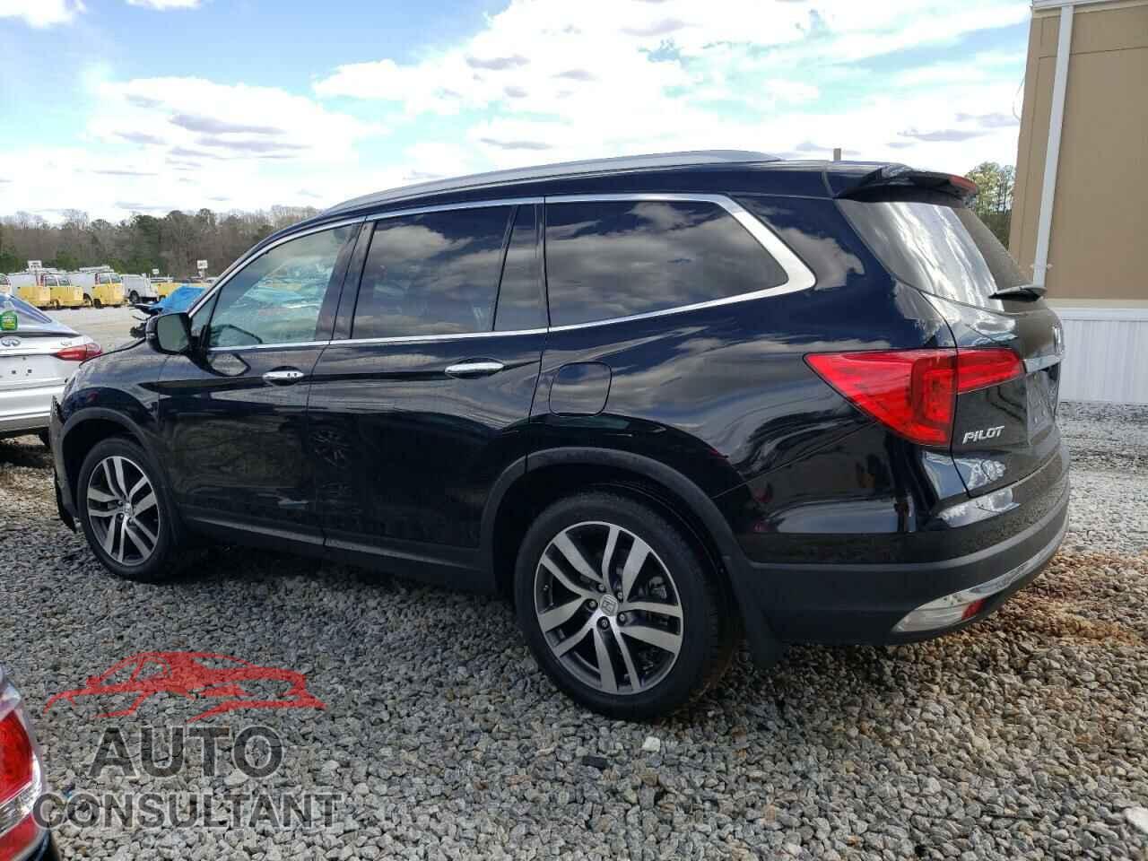 HONDA PILOT 2017 - 5FNYF5H98HB007521