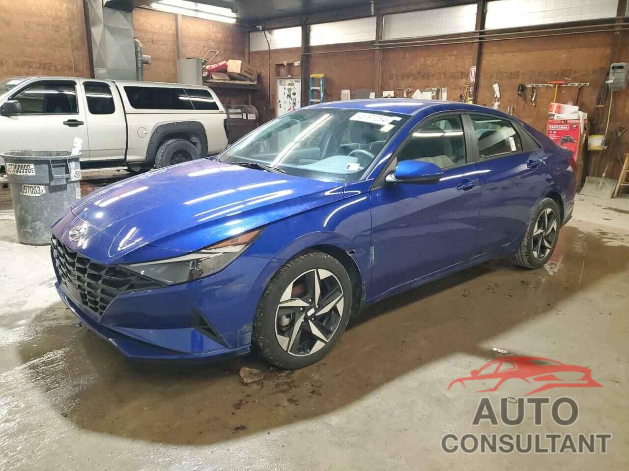 HYUNDAI ELANTRA 2023 - KMHLS4AG1PU612328
