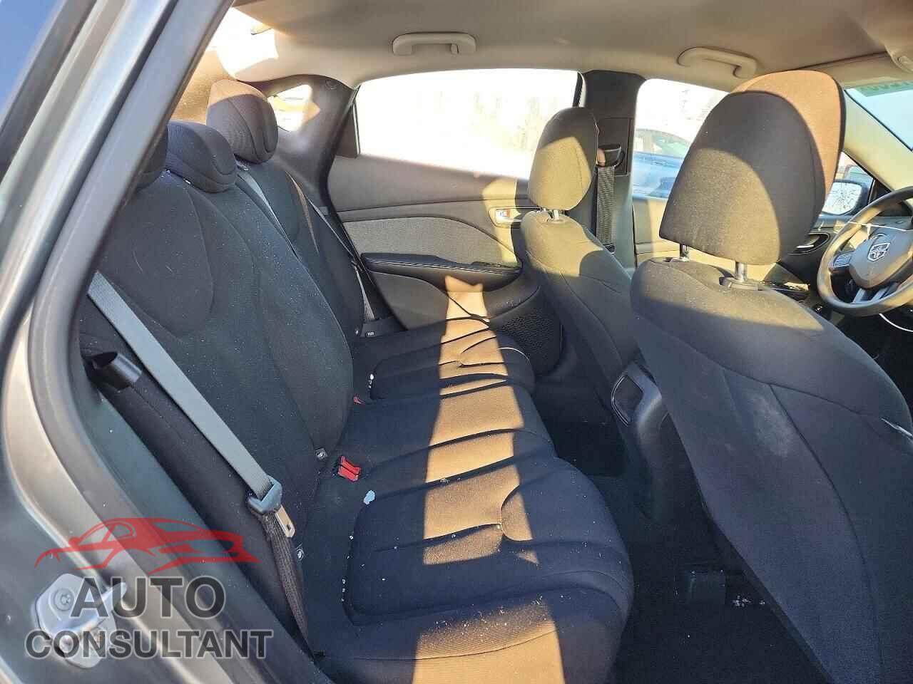 DODGE DART 2013 - 1C3CDFAA2DD197445
