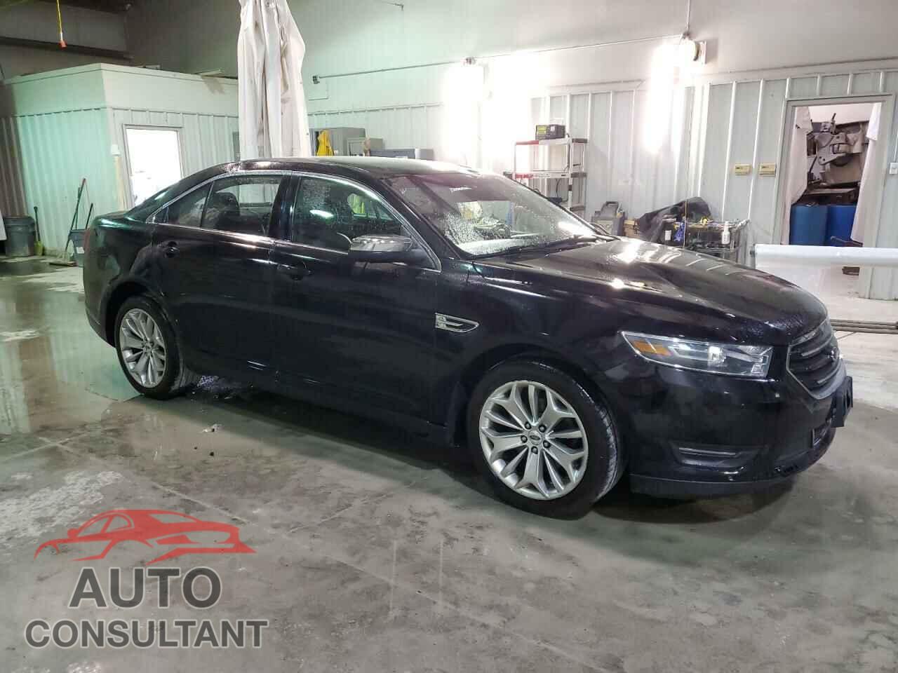 FORD TAURUS 2017 - 1FAHP2F82HG121662