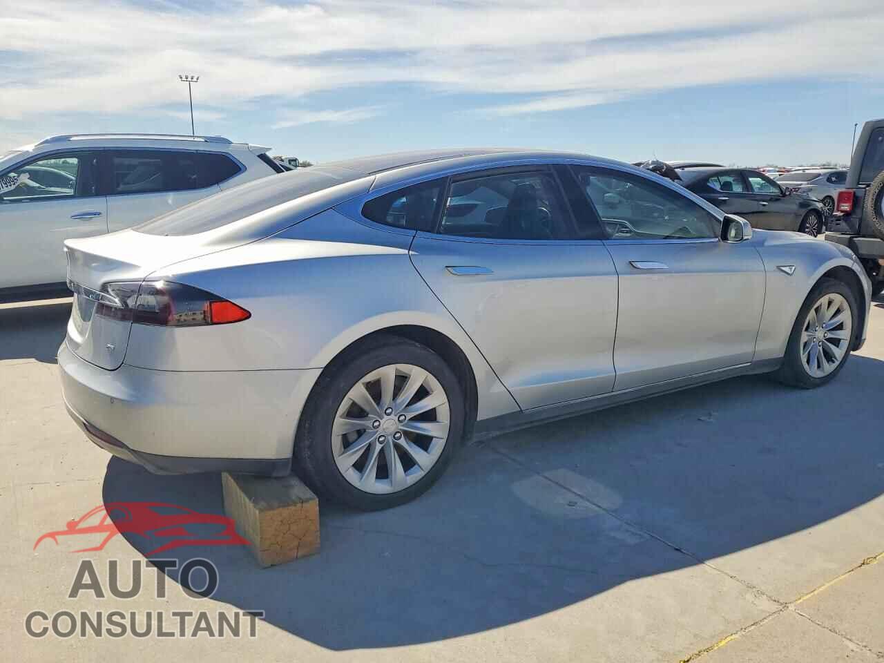 TESLA MODEL S 2013 - 5YJSA1CN2DFP25349