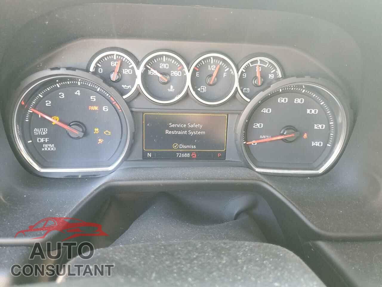 CHEVROLET SUBURBAN 2021 - 1GNSCEKD5MR256317