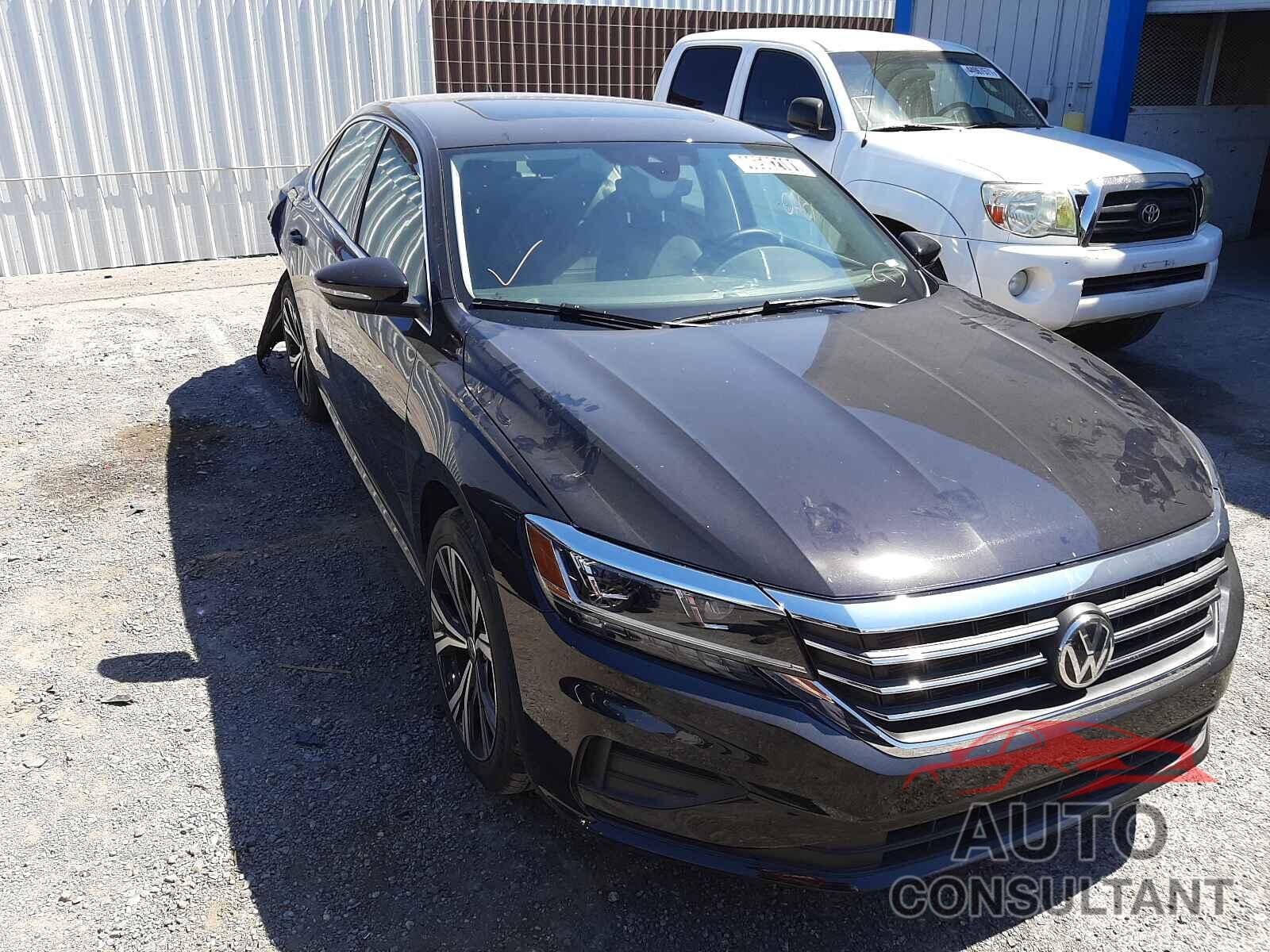 VOLKSWAGEN PASSAT 2021 - 1VWSA7A32MC001644