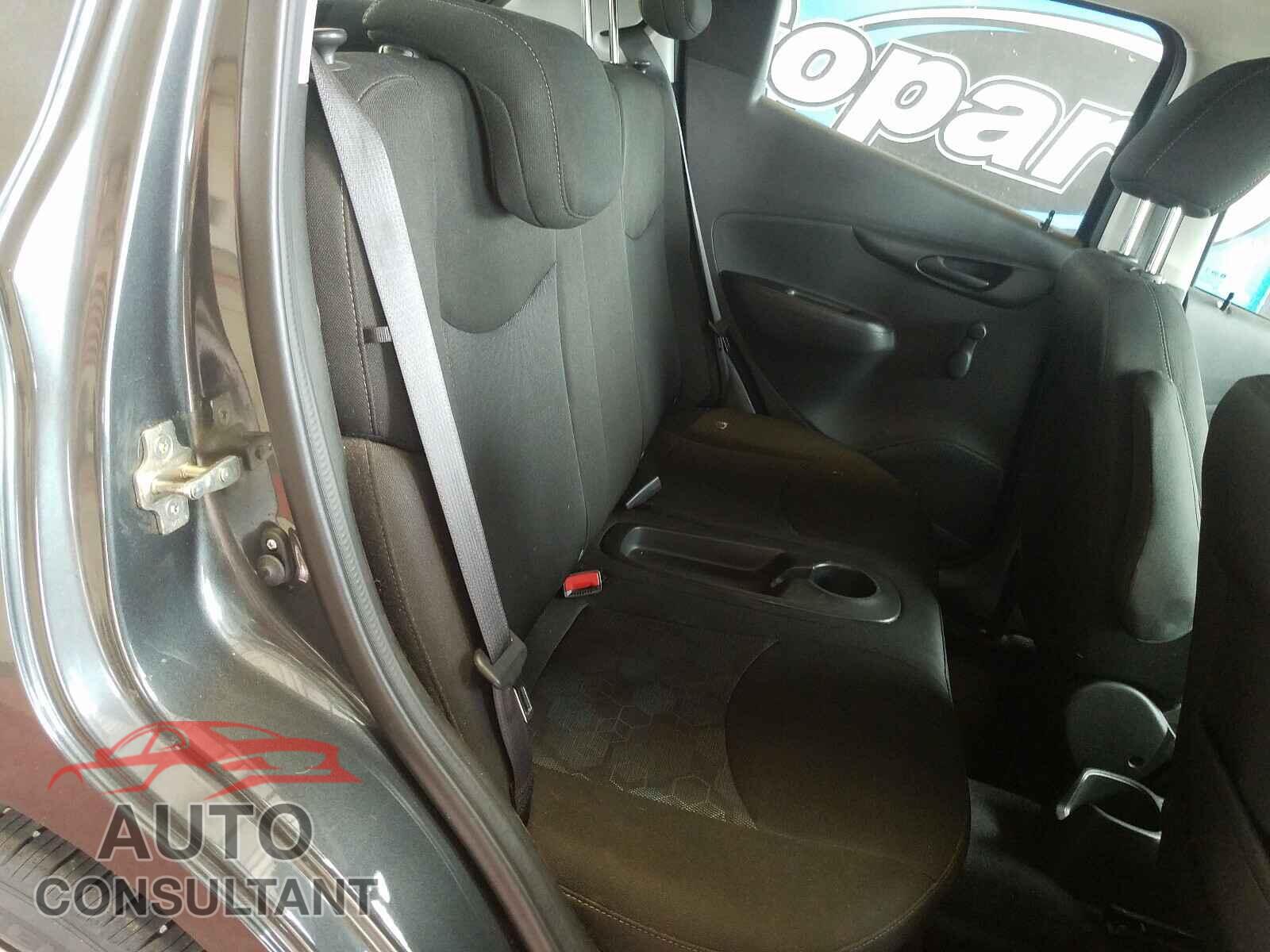 CHEVROLET SPARK 2017 - KL8CB6SA3HC758708