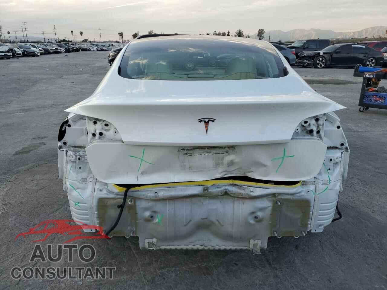 TESLA MODEL 3 2023 - 5YJ3E1EA5PF488900