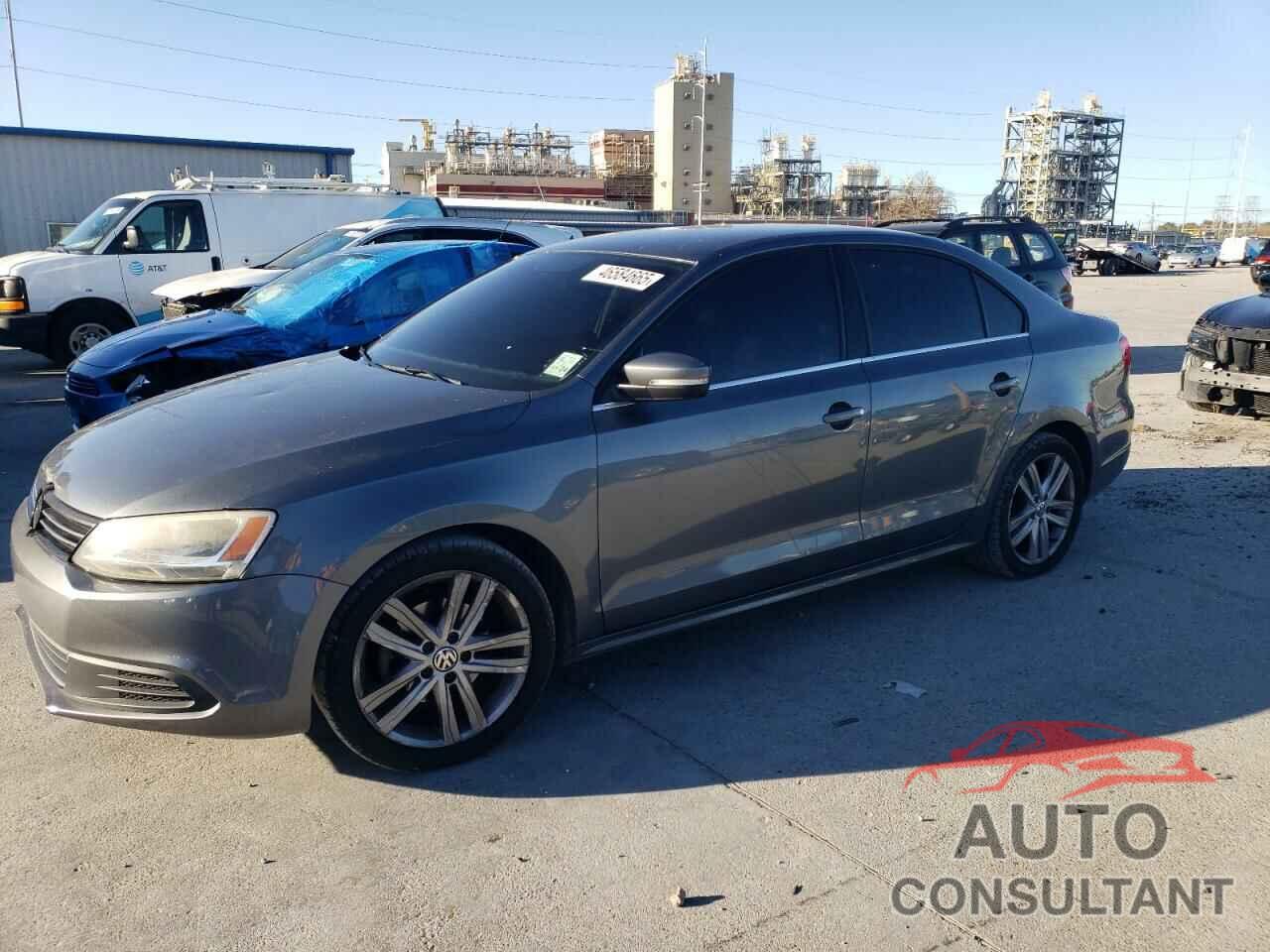 VOLKSWAGEN JETTA 2013 - 3VWDX7AJXDM352581