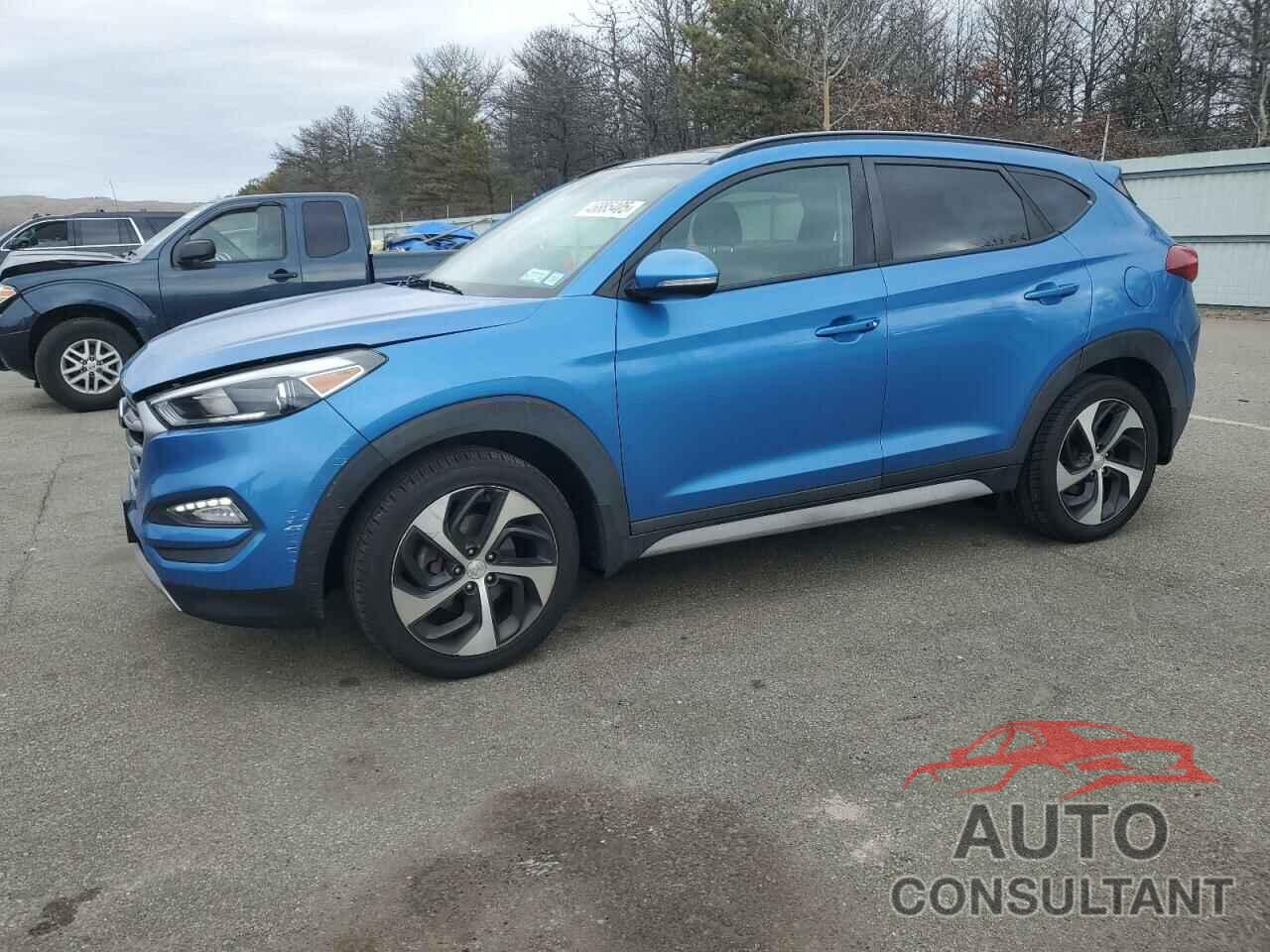 HYUNDAI TUCSON 2017 - KM8J3CA22HU555495