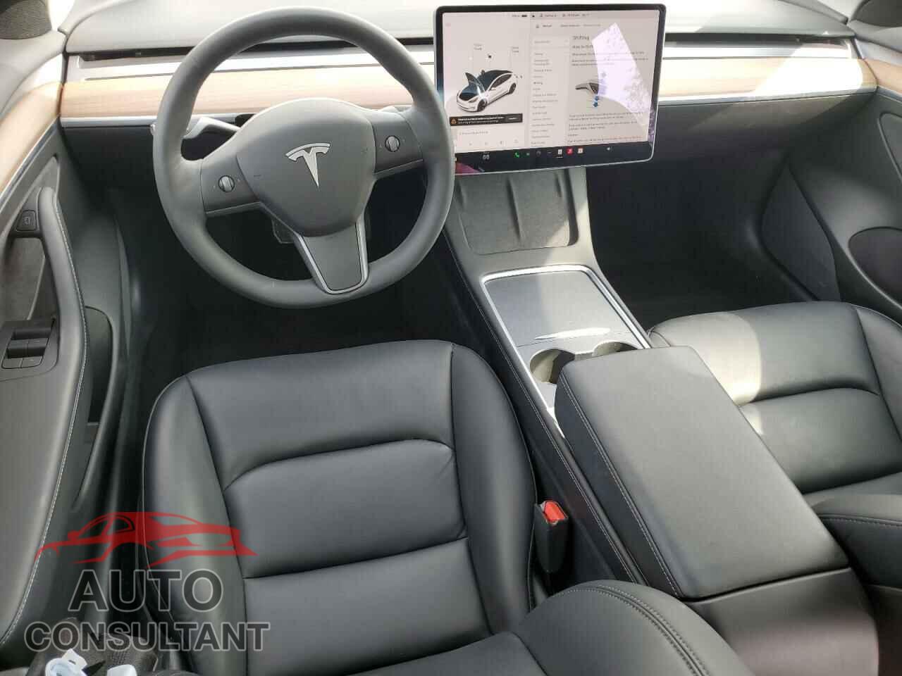 TESLA MODEL 3 2021 - 5YJ3E1EBXMF067341