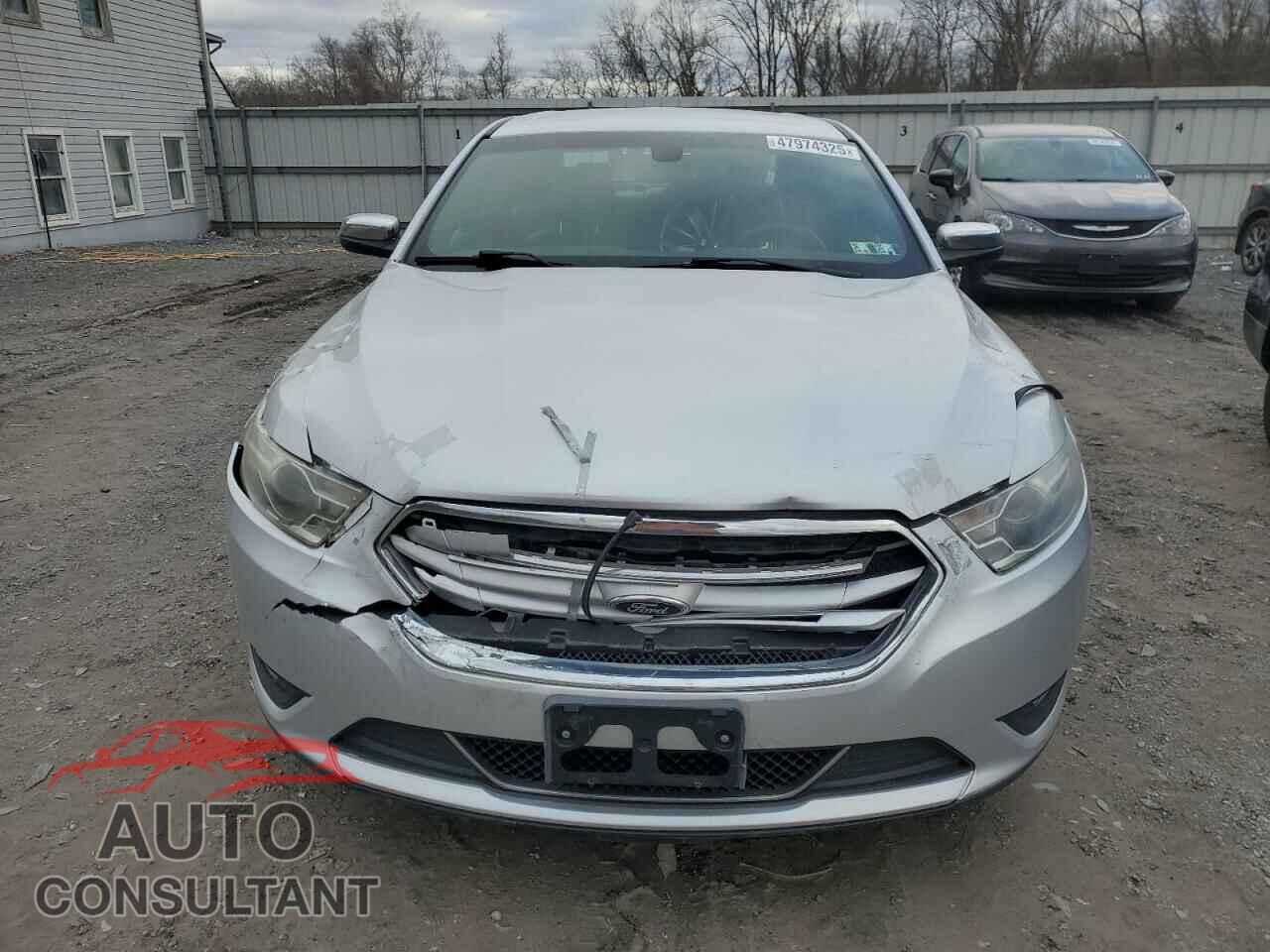 FORD TAURUS 2013 - 1FAHP2F8XDG218098